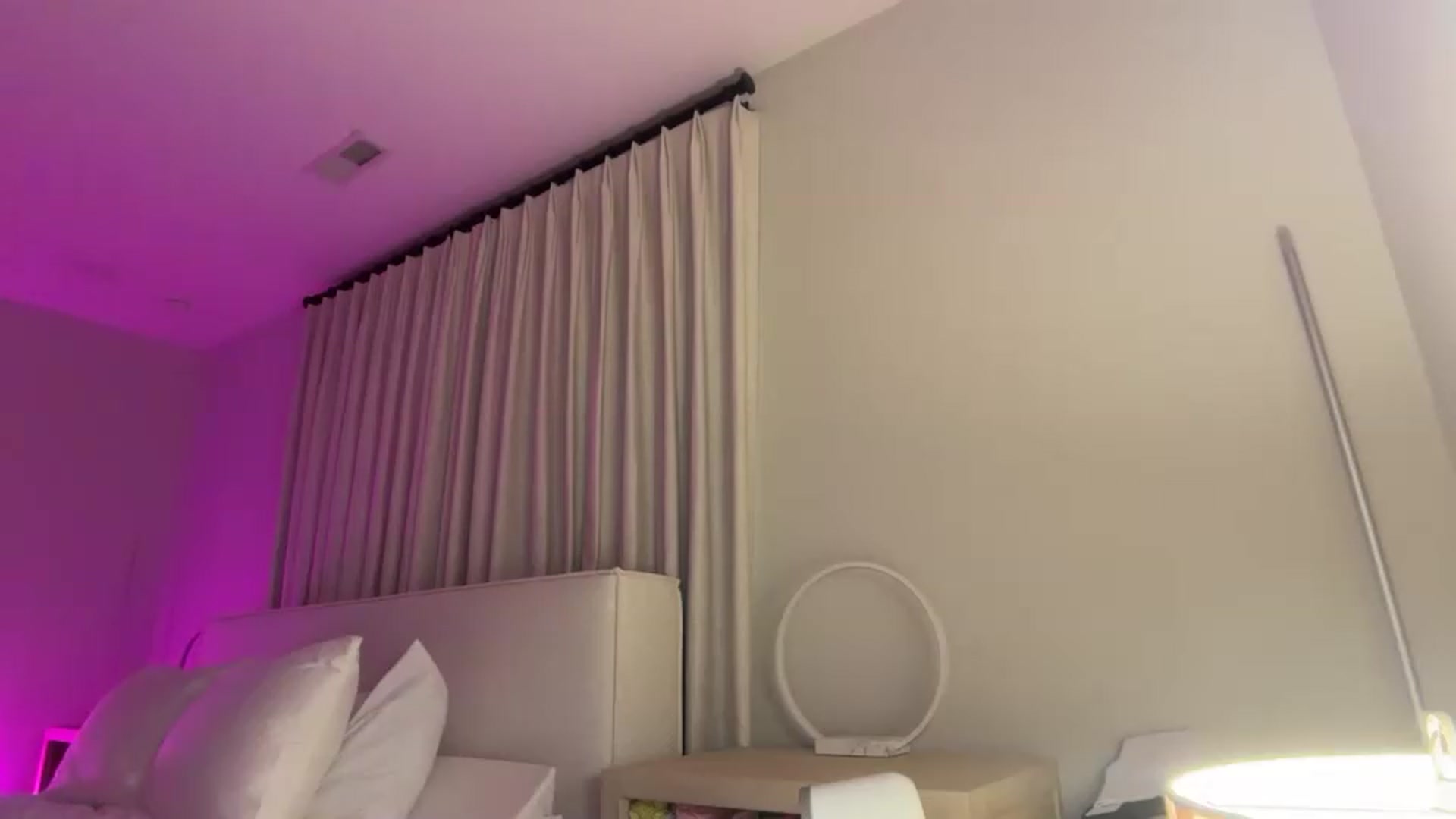 Gallery image thumbnail from LexiVixi's myfreecams stream on, 09/01/2026, 06:23 image 6 of 20
