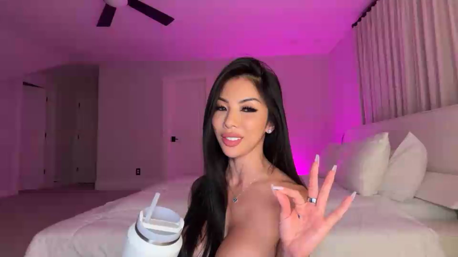 Gallery image thumbnail from LexiVixi's myfreecams stream on, 09/01/2026, 07:15 image 7 of 20