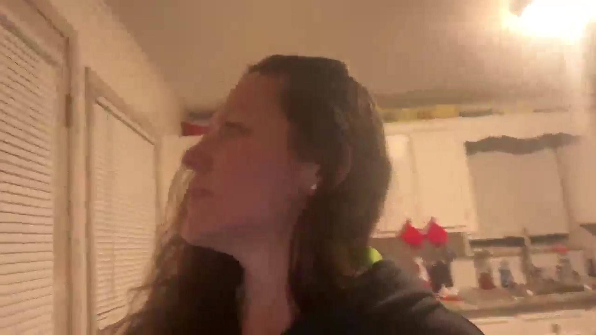 Gallery image thumbnail from Lexi_86's myfreecams stream on, 03/02/2025, 12:19 image 7 of 20
