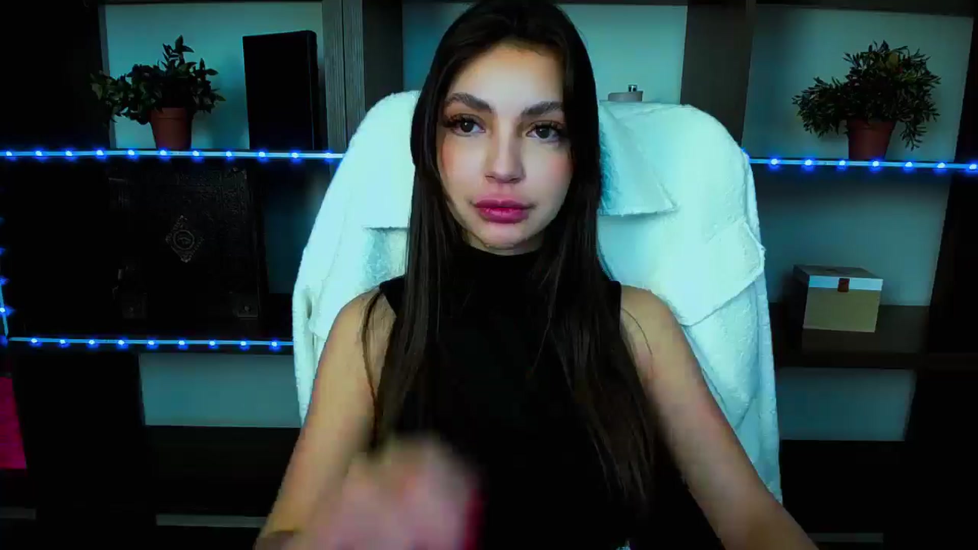 Gallery image thumbnail from Lexi_Jos's myfreecams stream on, 04/19/2025, 13:27 image 16 of 20