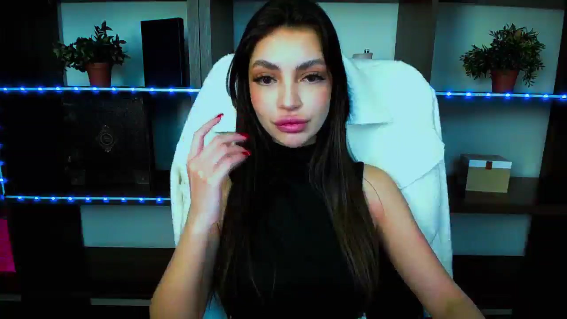 Gallery image thumbnail from Lexi_Jos's myfreecams stream on, 04/19/2025, 13:27 image 17 of 20