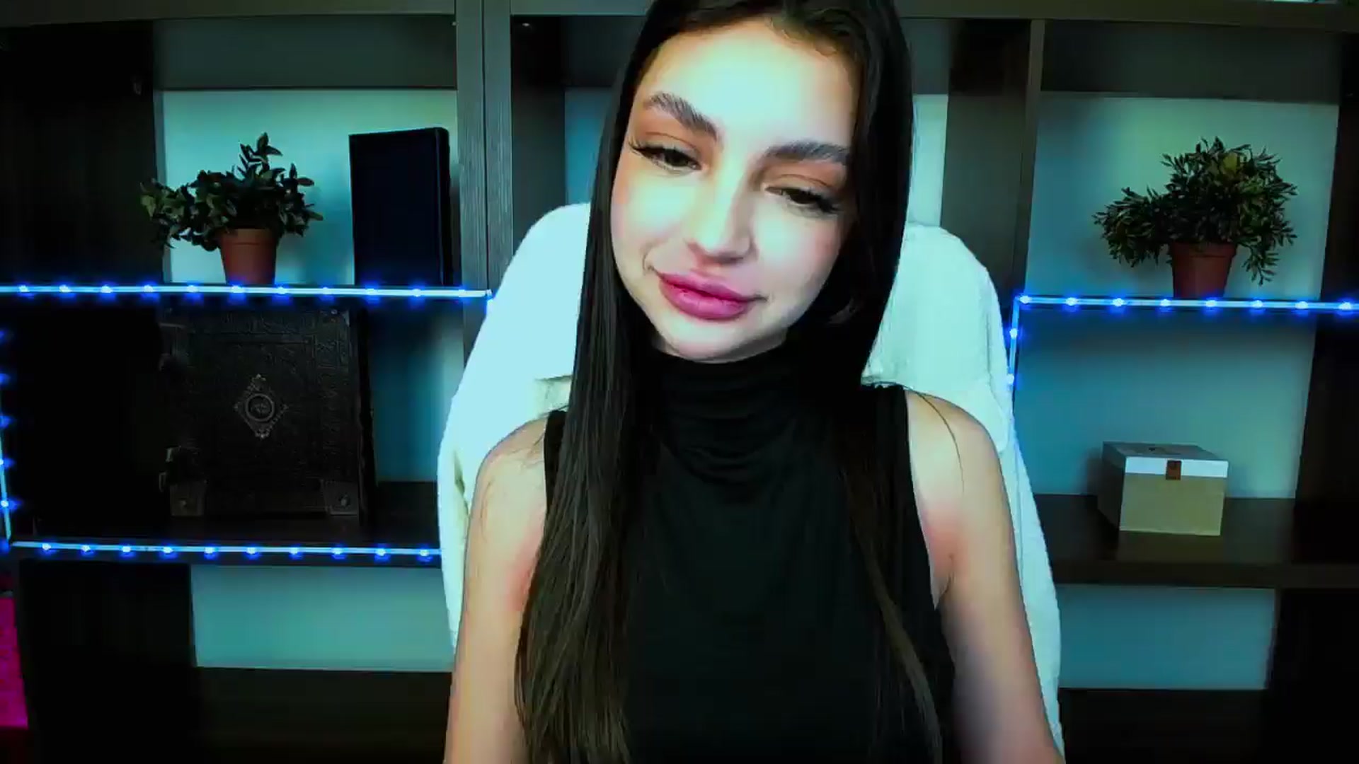 Gallery image thumbnail from Lexi_Jos's myfreecams stream on, 04/19/2025, 14:56 image 7 of 20