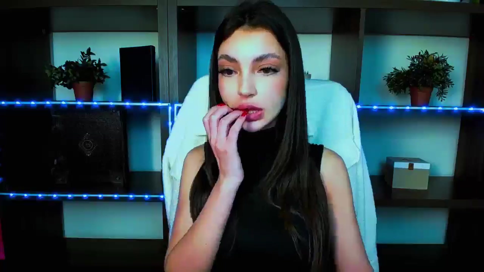 Gallery image thumbnail from Lexi_Jos's myfreecams stream on, 04/19/2025, 15:48 image 14 of 20