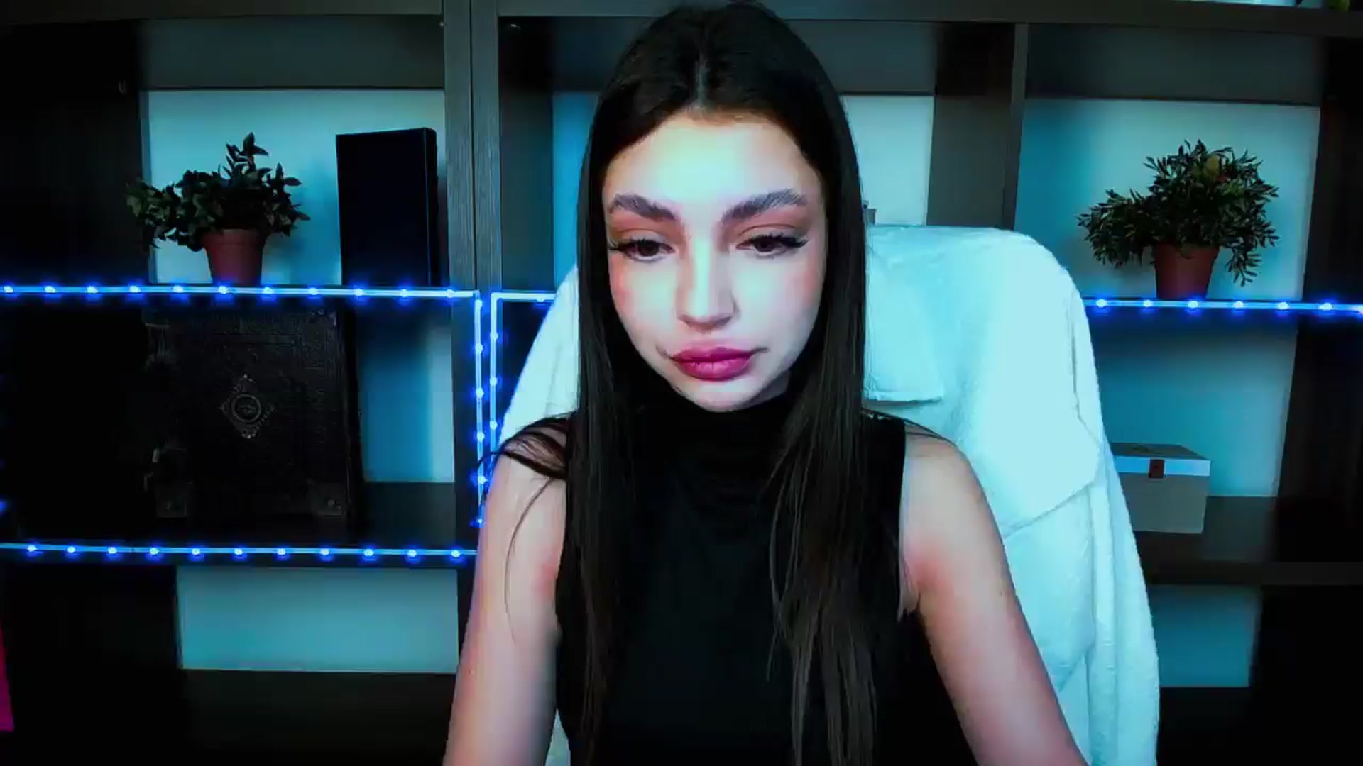 Gallery image thumbnail from Lexi_Jos's myfreecams stream on, 04/19/2025, 15:48 image 5 of 20