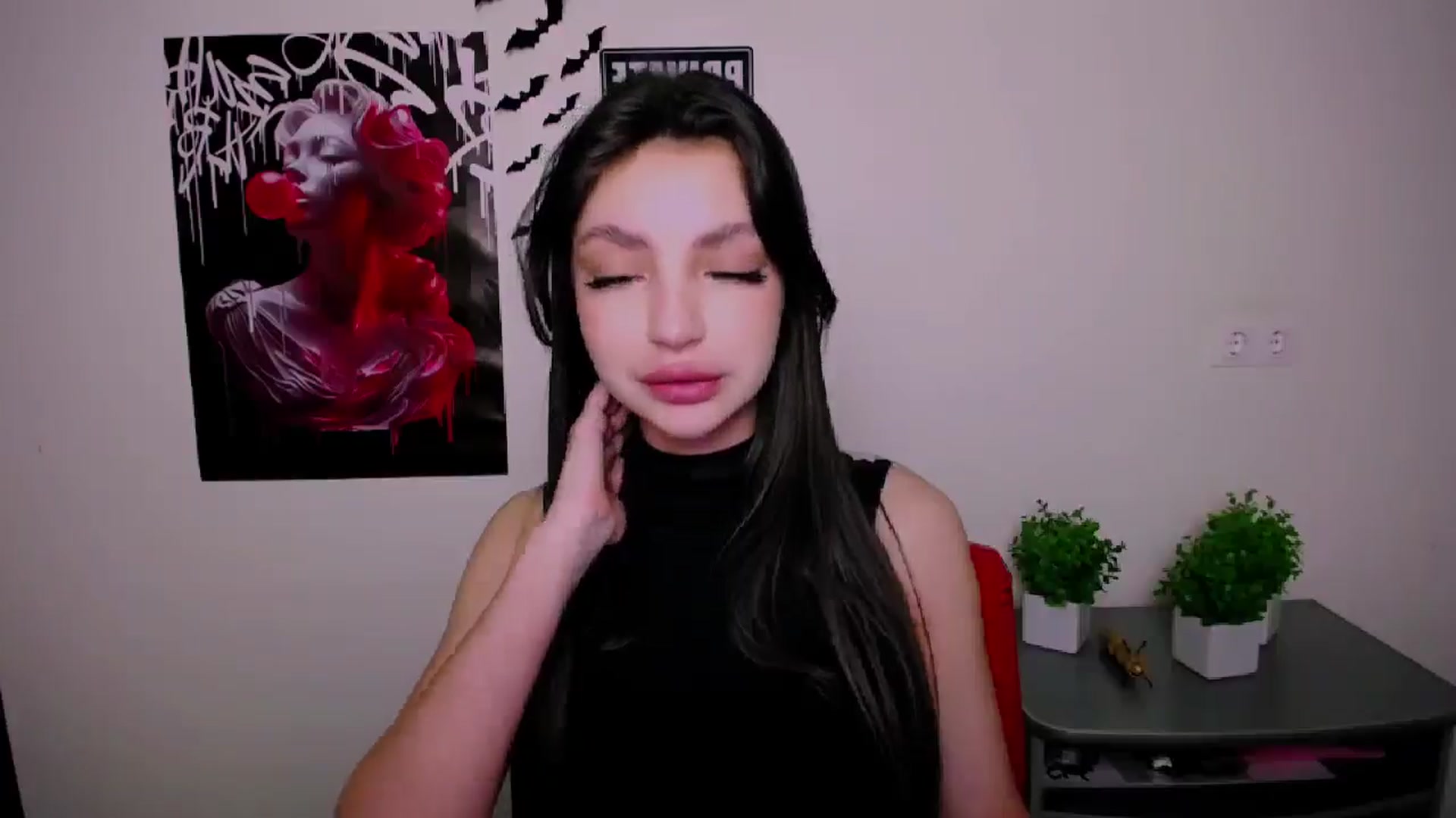 Gallery image thumbnail from Lexi_Jos's myfreecams stream on, 04/19/2025, 18:19 image 10 of 20
