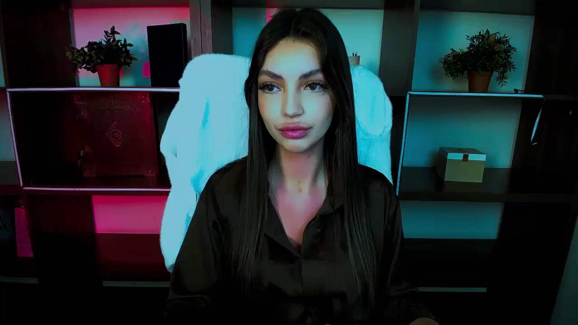Gallery image thumbnail from Lexi_Jos's myfreecams stream on, 04/20/2025, 11:51 image 9 of 20