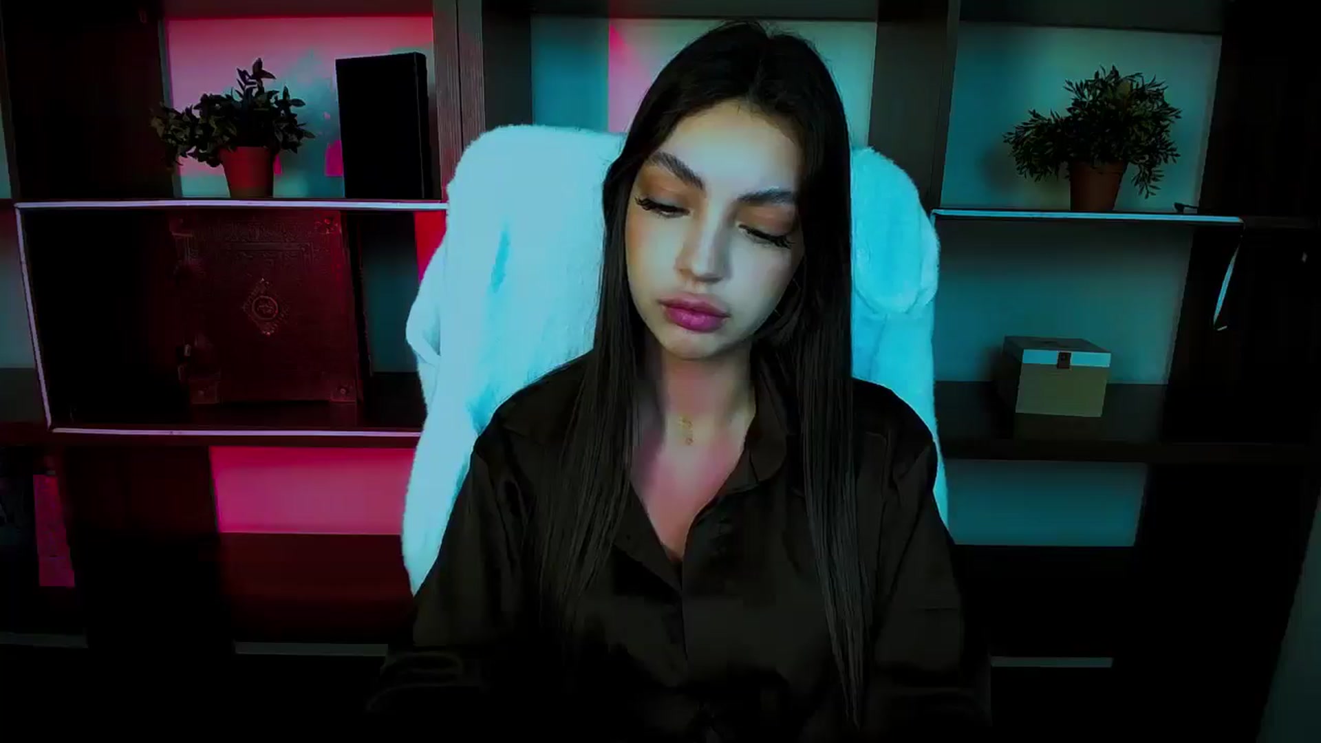 Gallery image thumbnail from Lexi_Jos's myfreecams stream on, 04/20/2025, 11:51 image 10 of 20