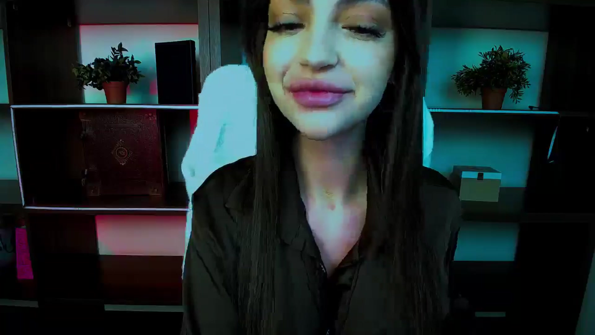 Gallery image thumbnail from Lexi_Jos's myfreecams stream on, 04/20/2025, 13:14 image 16 of 20