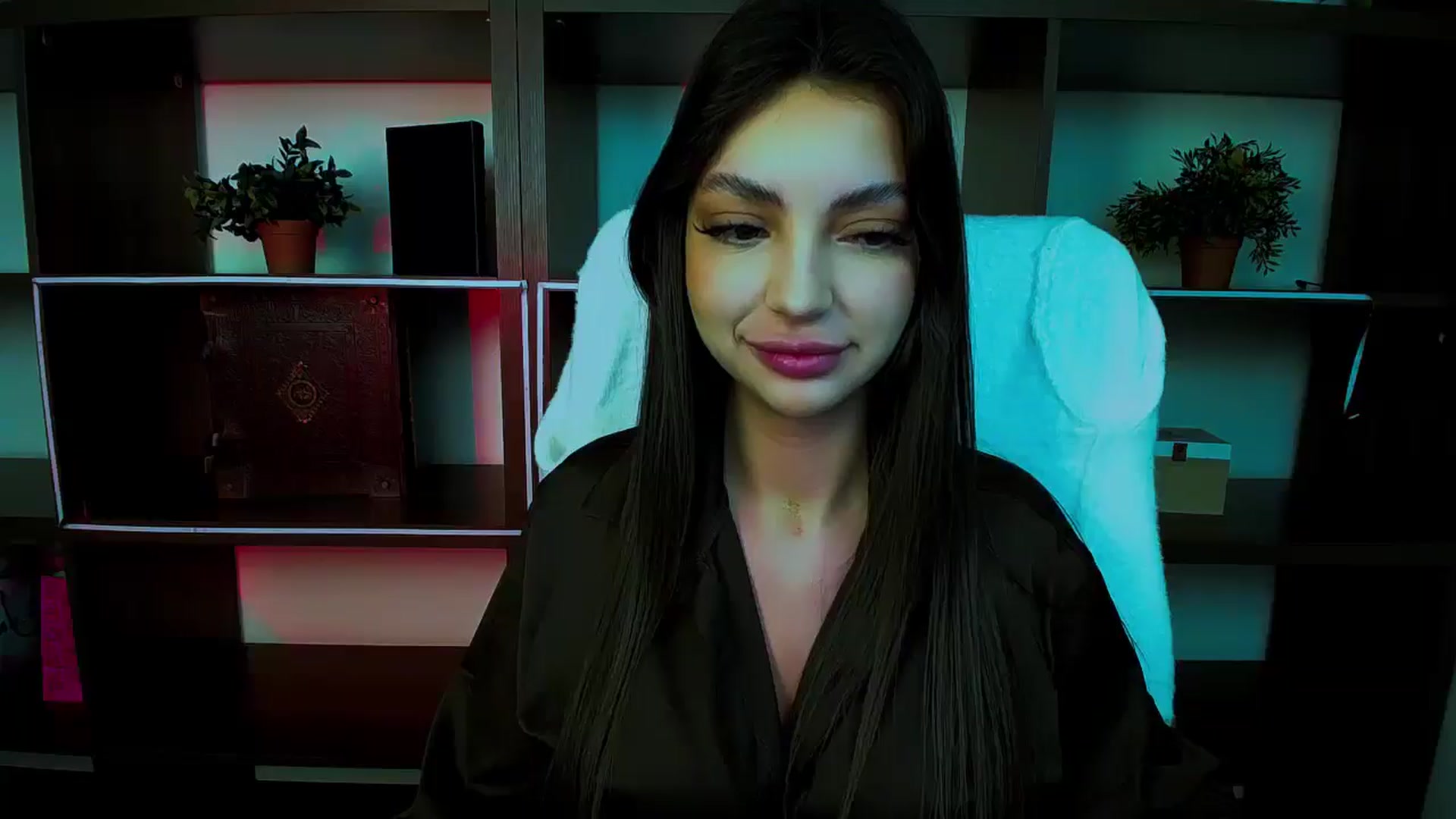 Gallery image thumbnail from Lexi_Jos's myfreecams stream on, 04/20/2025, 14:21 image 18 of 20
