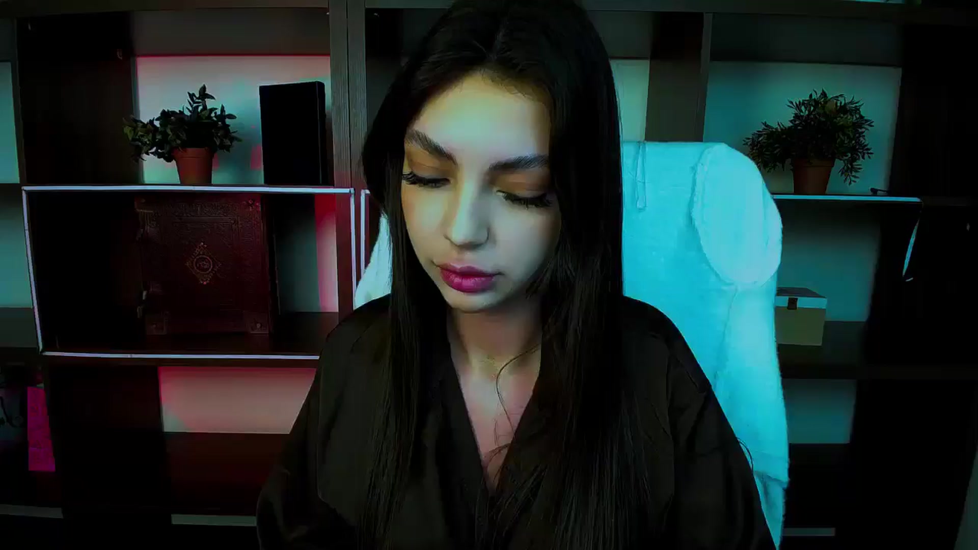 Gallery image thumbnail from Lexi_Jos's myfreecams stream on, 04/20/2025, 14:21 image 19 of 20