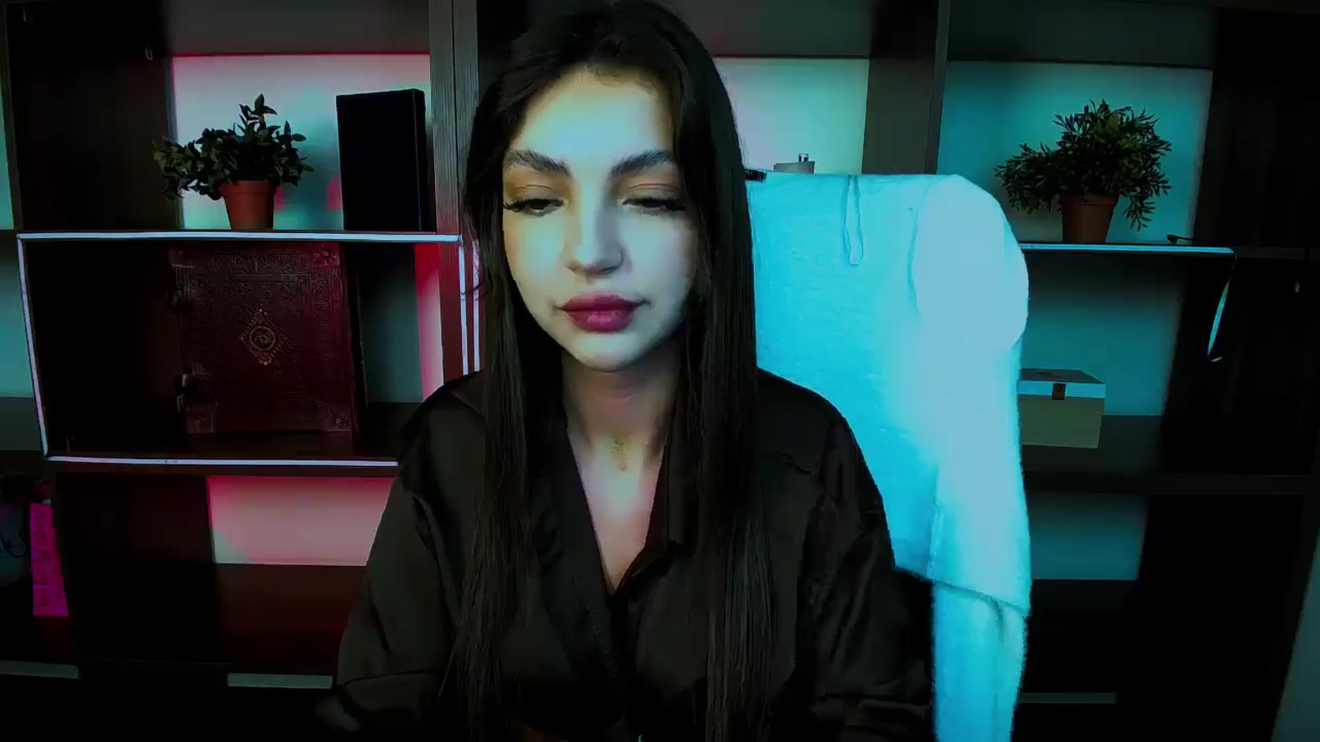 Gallery image thumbnail from Lexi_Jos's myfreecams stream on, 04/20/2025, 15:53 image 7 of 20