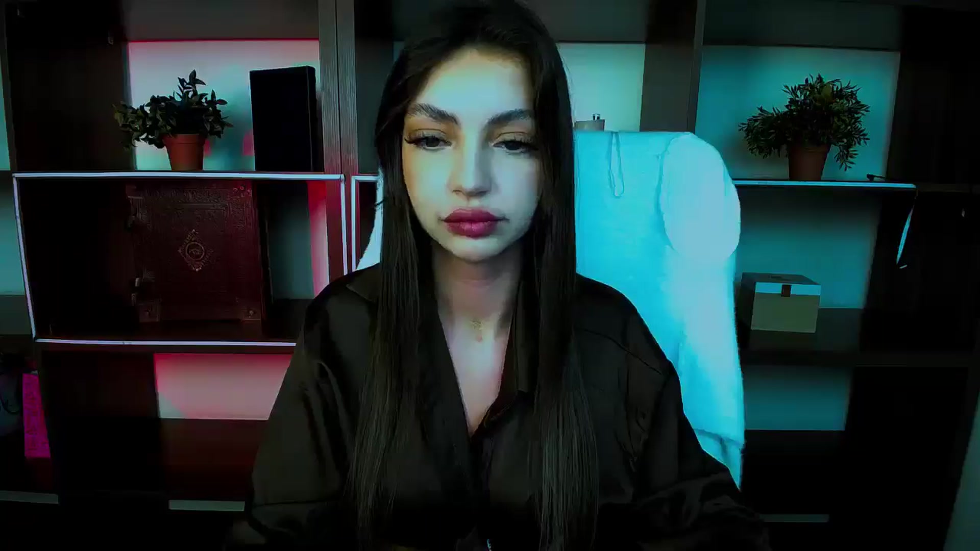 Gallery image thumbnail from Lexi_Jos's myfreecams stream on, 04/20/2025, 15:53 image 5 of 20