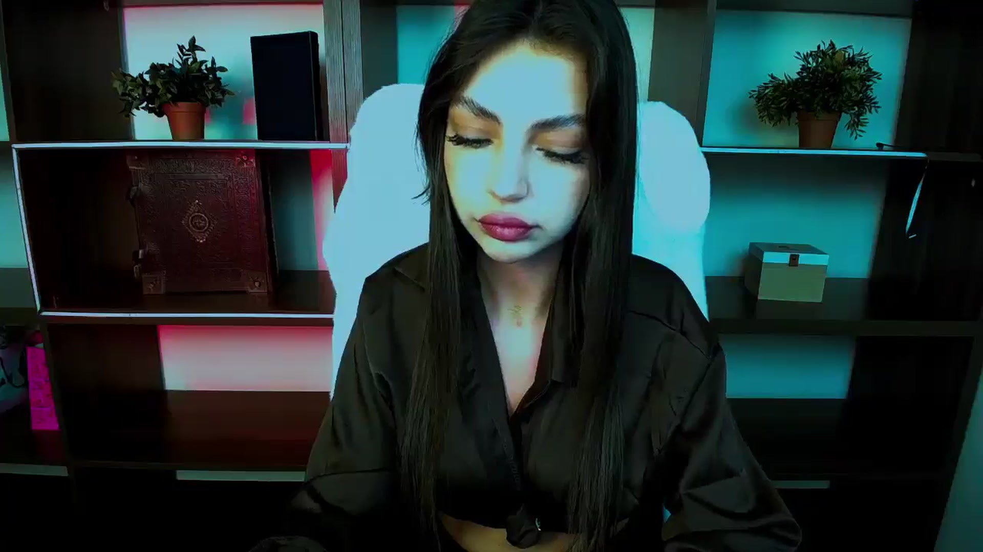 Gallery image thumbnail from Lexi_Jos's myfreecams stream on, 04/20/2025, 15:53 image 2 of 20
