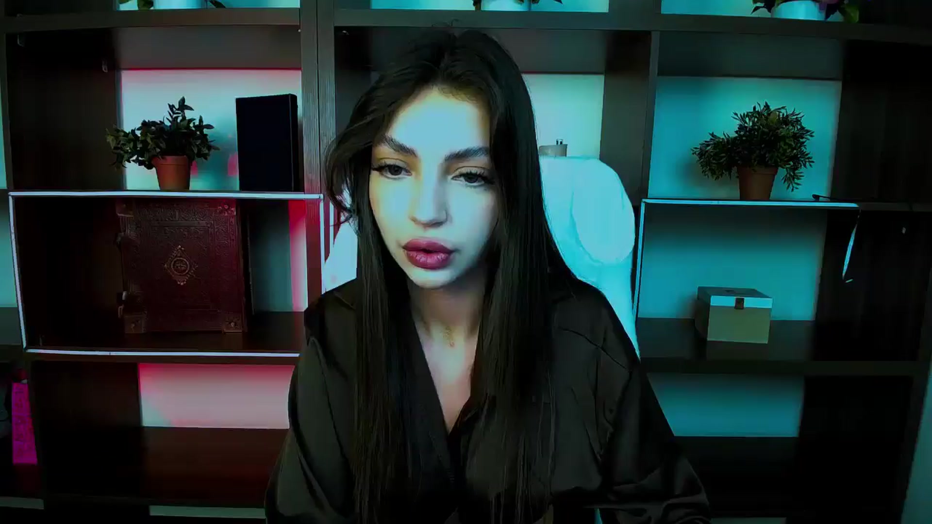 Gallery image thumbnail from Lexi_Jos's myfreecams stream on, 04/20/2025, 15:53 image 19 of 20