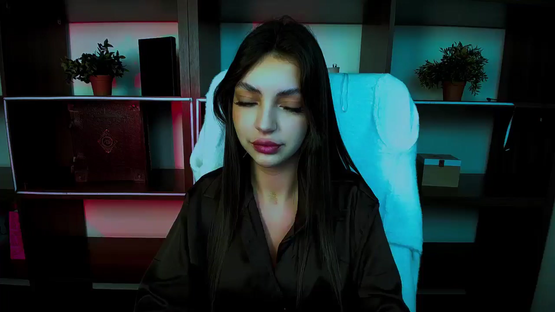 Gallery image thumbnail from Lexi_Jos's myfreecams stream on, 04/20/2025, 17:34 image 4 of 20