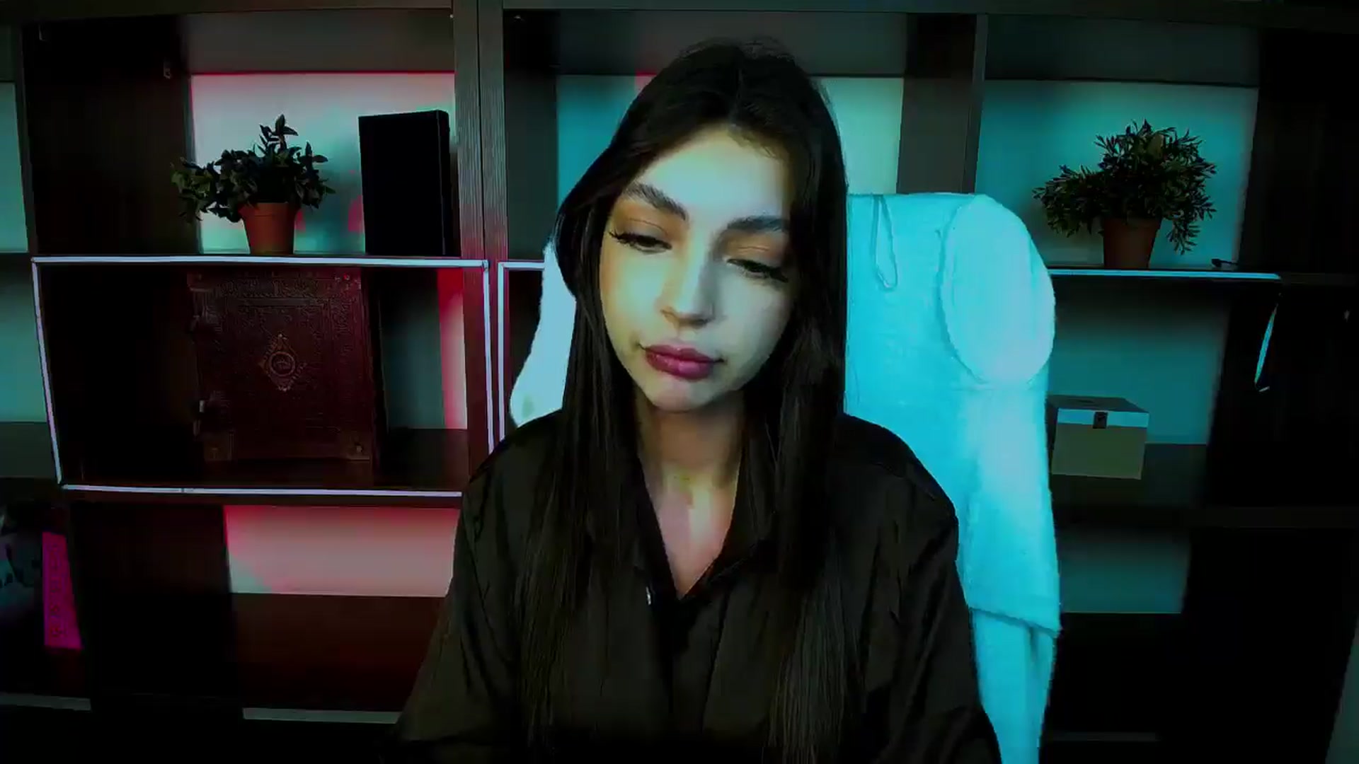 Gallery image thumbnail from Lexi_Jos's myfreecams stream on, 04/20/2025, 18:58 image 6 of 20
