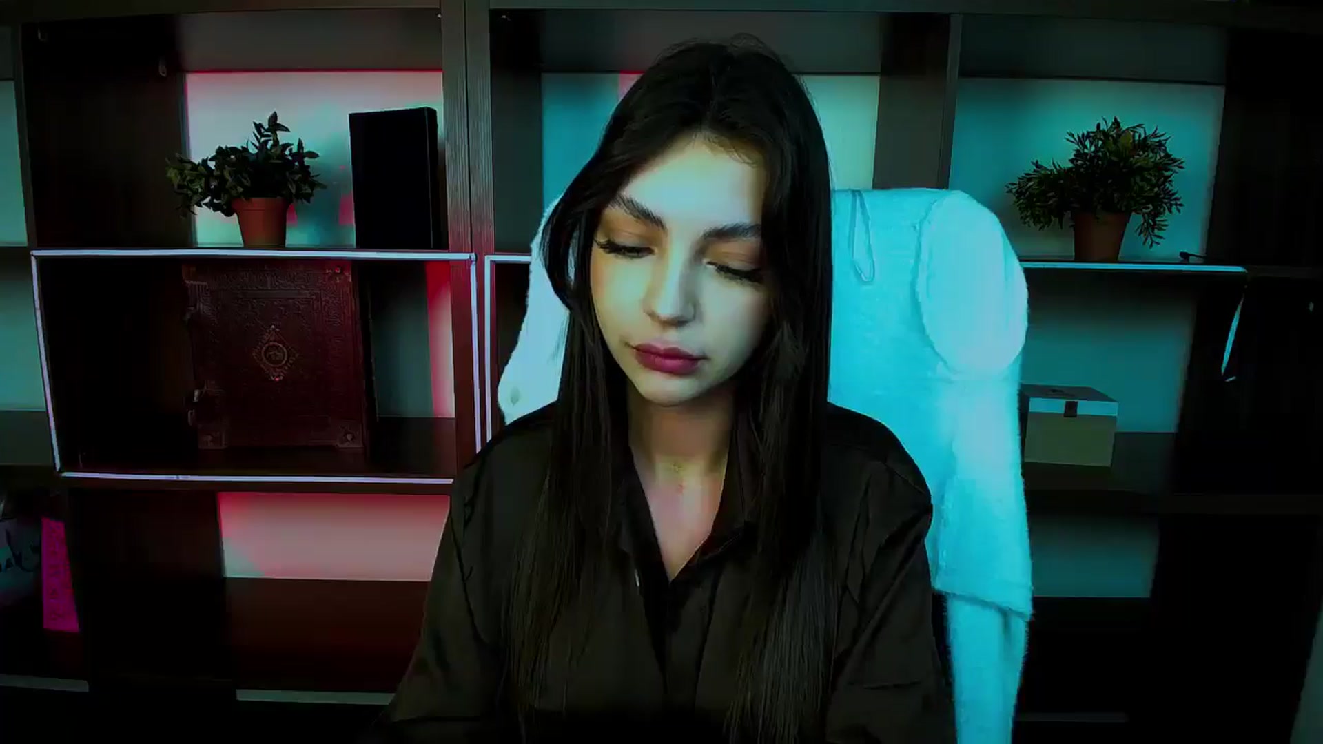 Gallery image thumbnail from Lexi_Jos's myfreecams stream on, 04/20/2025, 18:58 image 4 of 20