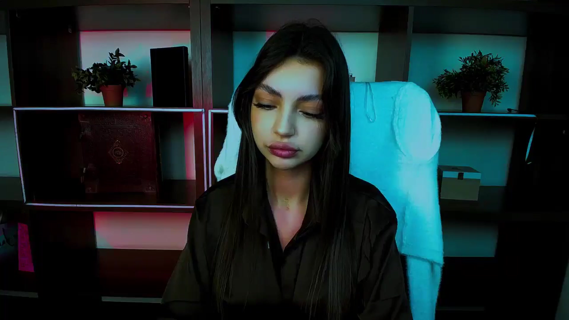 Gallery image thumbnail from Lexi_Jos's myfreecams stream on, 04/20/2025, 18:58 image 9 of 20