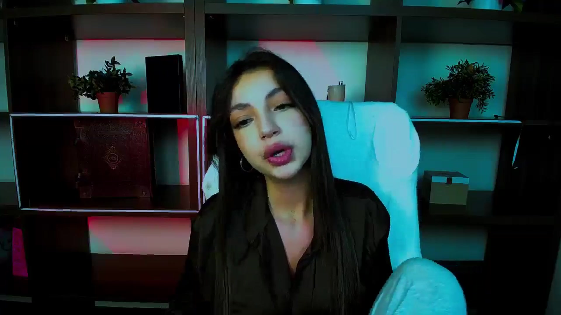 Gallery image thumbnail from Lexi_Jos's myfreecams stream on, 04/20/2025, 19:55 image 19 of 20