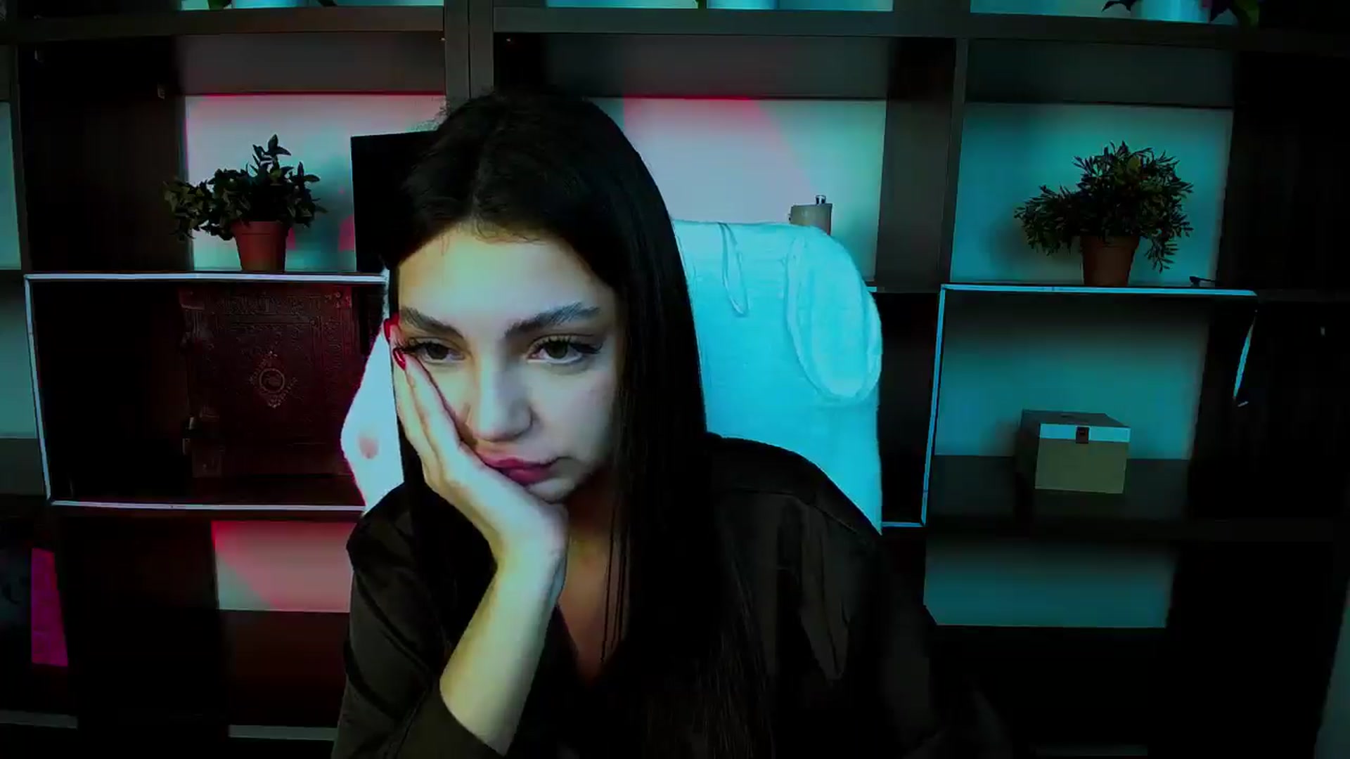 Gallery image thumbnail from Lexi_Jos's myfreecams stream on, 04/20/2025, 19:55 image 10 of 20