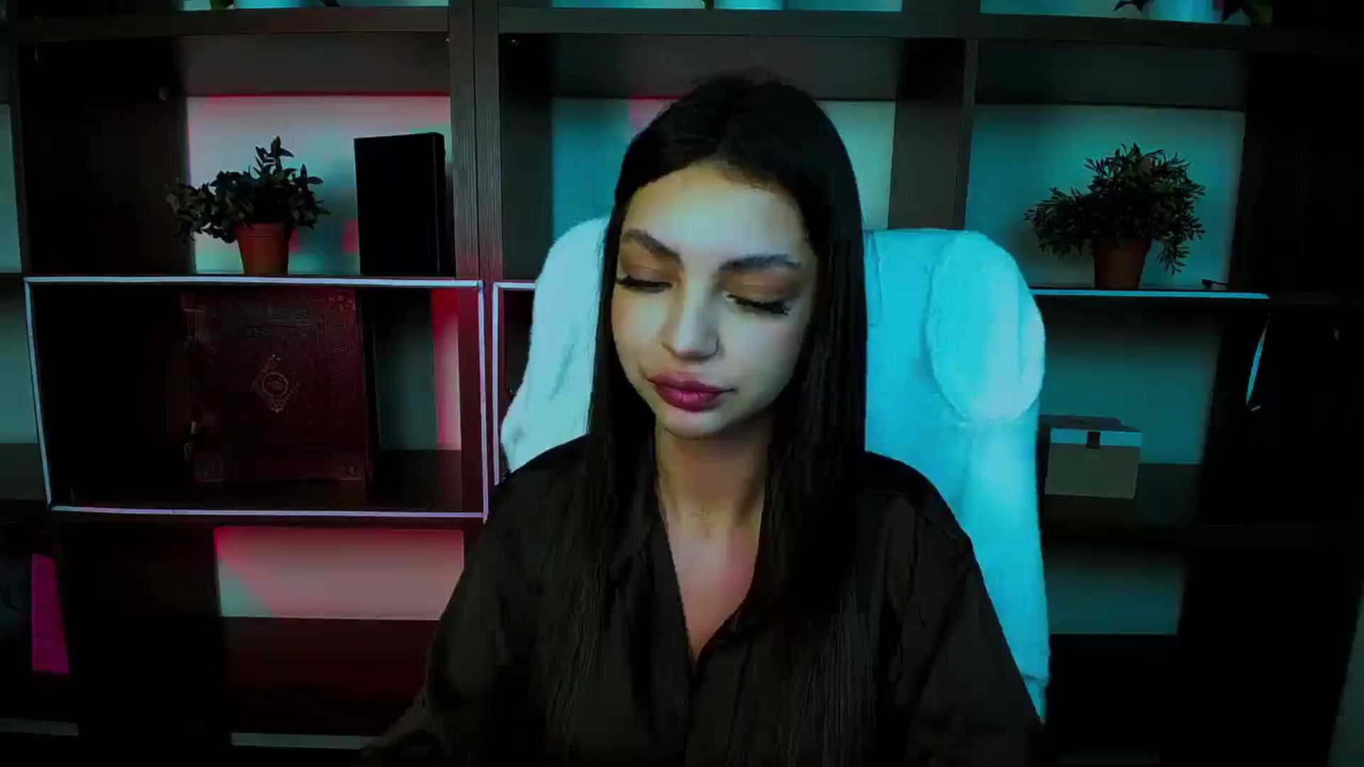 Gallery image thumbnail from Lexi_Jos's myfreecams stream on, 04/20/2025, 19:55 image 2 of 20