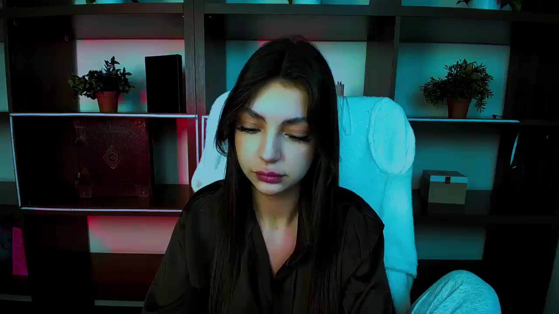 Gallery image thumbnail from Lexi_Jos's myfreecams stream on, 04/20/2025, 19:55 image 20 of 20