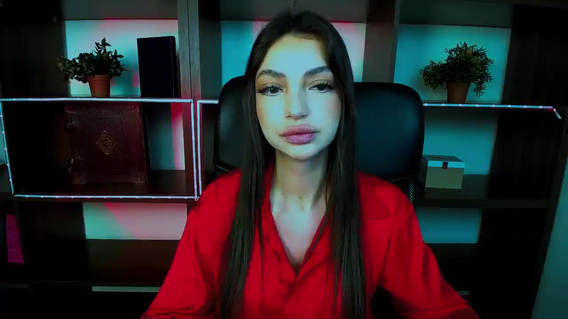 Gallery image thumbnail from Lexi_Jos's myfreecams stream on, 04/21/2025, 11:47 image 18 of 20