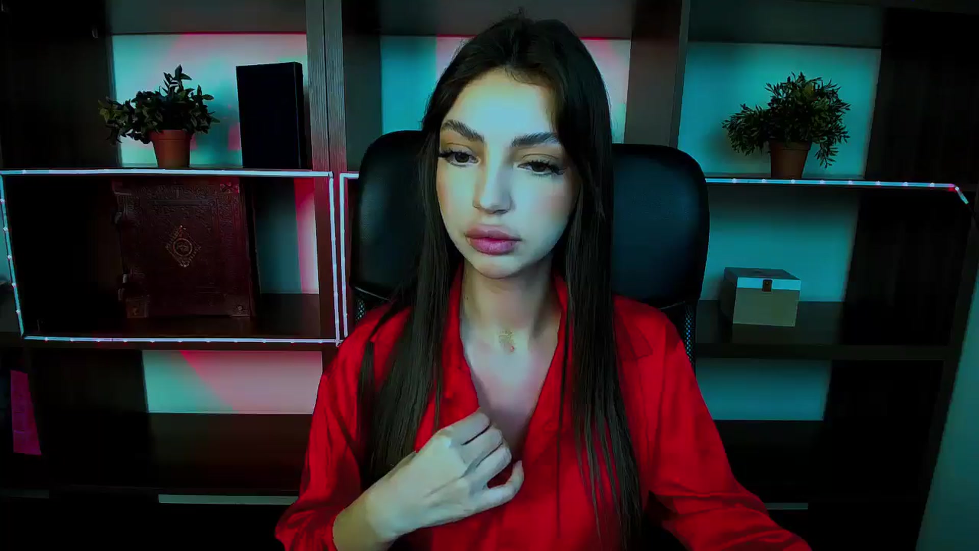 Gallery image thumbnail from Lexi_Jos's myfreecams stream on, 04/21/2025, 11:47 image 14 of 20