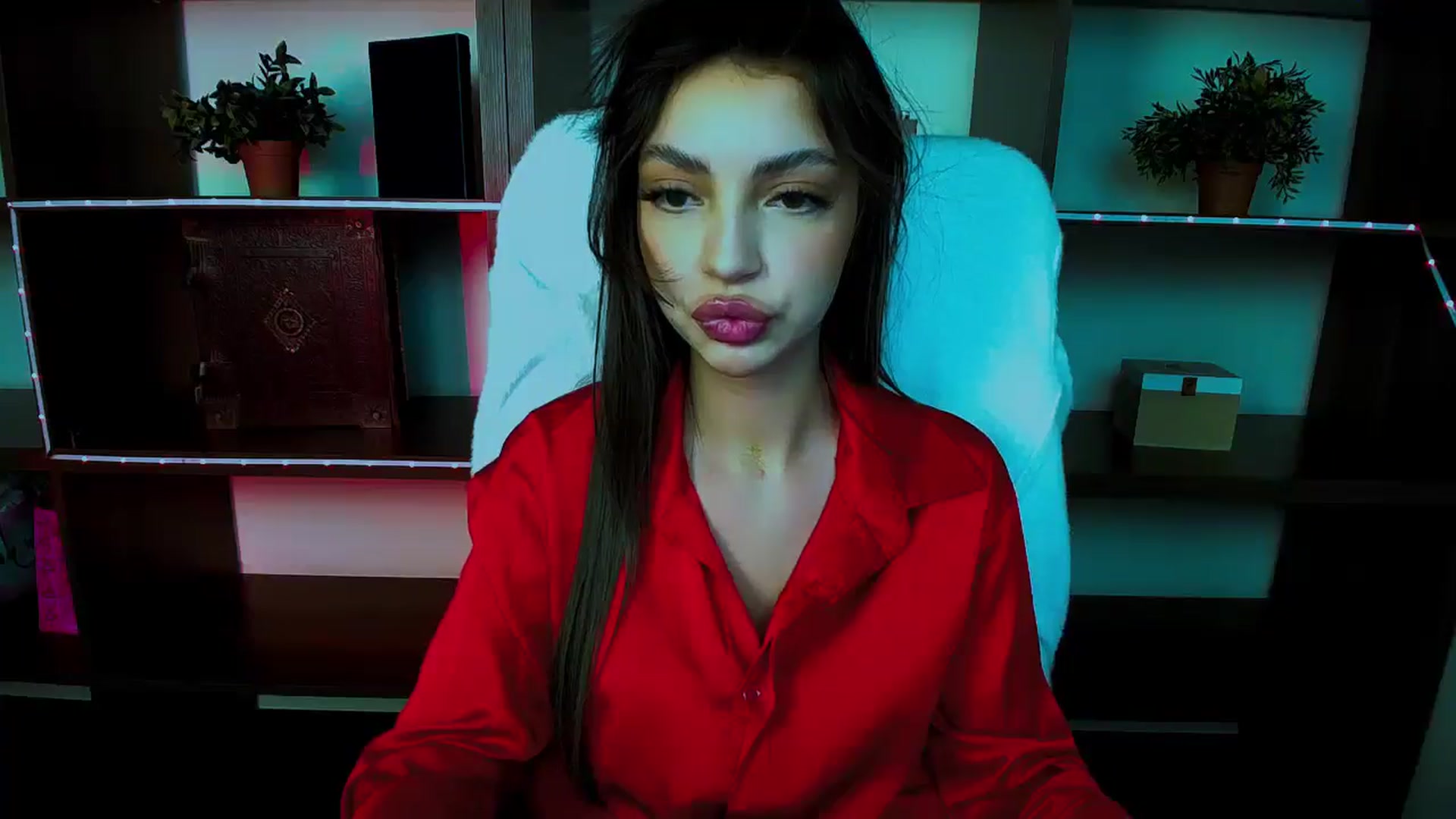 Gallery image thumbnail from Lexi_Jos's myfreecams stream on, 04/21/2025, 18:15 image 2 of 20