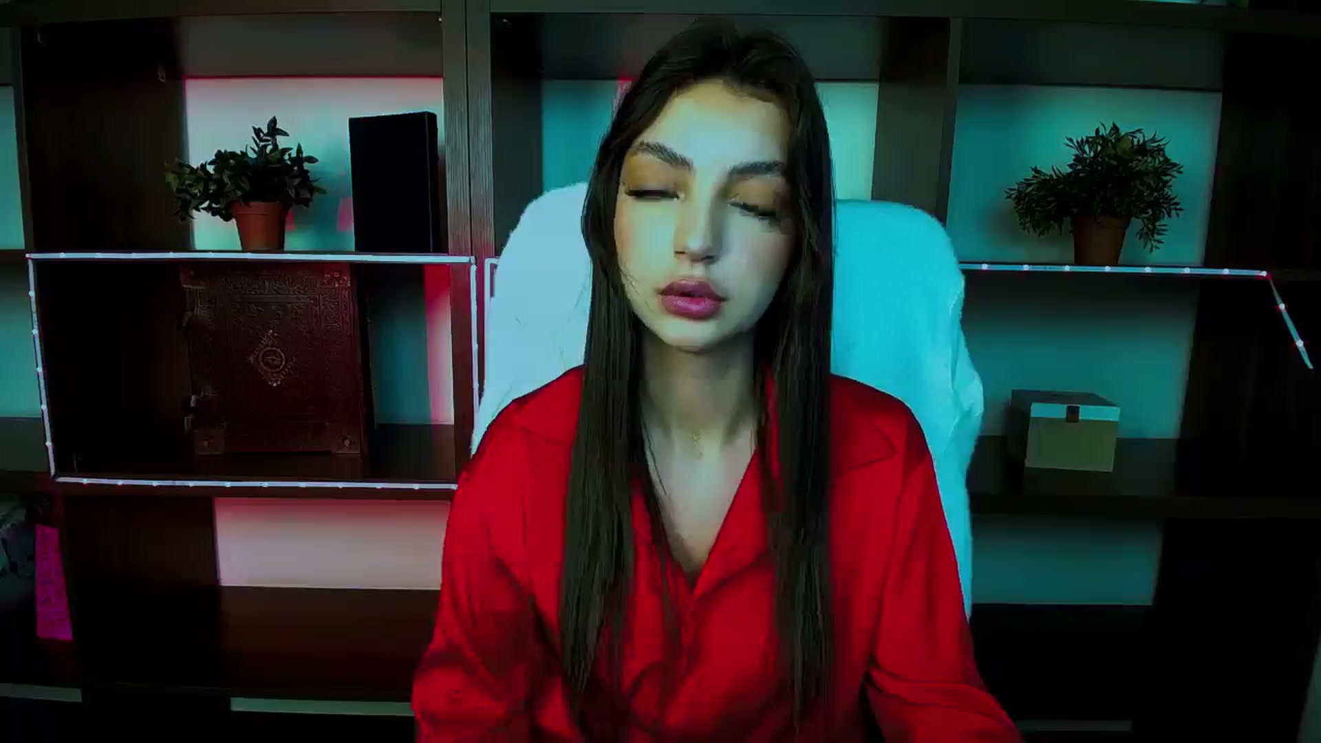 Gallery image thumbnail from Lexi_Jos's myfreecams stream on, 04/21/2025, 18:15 image 9 of 20