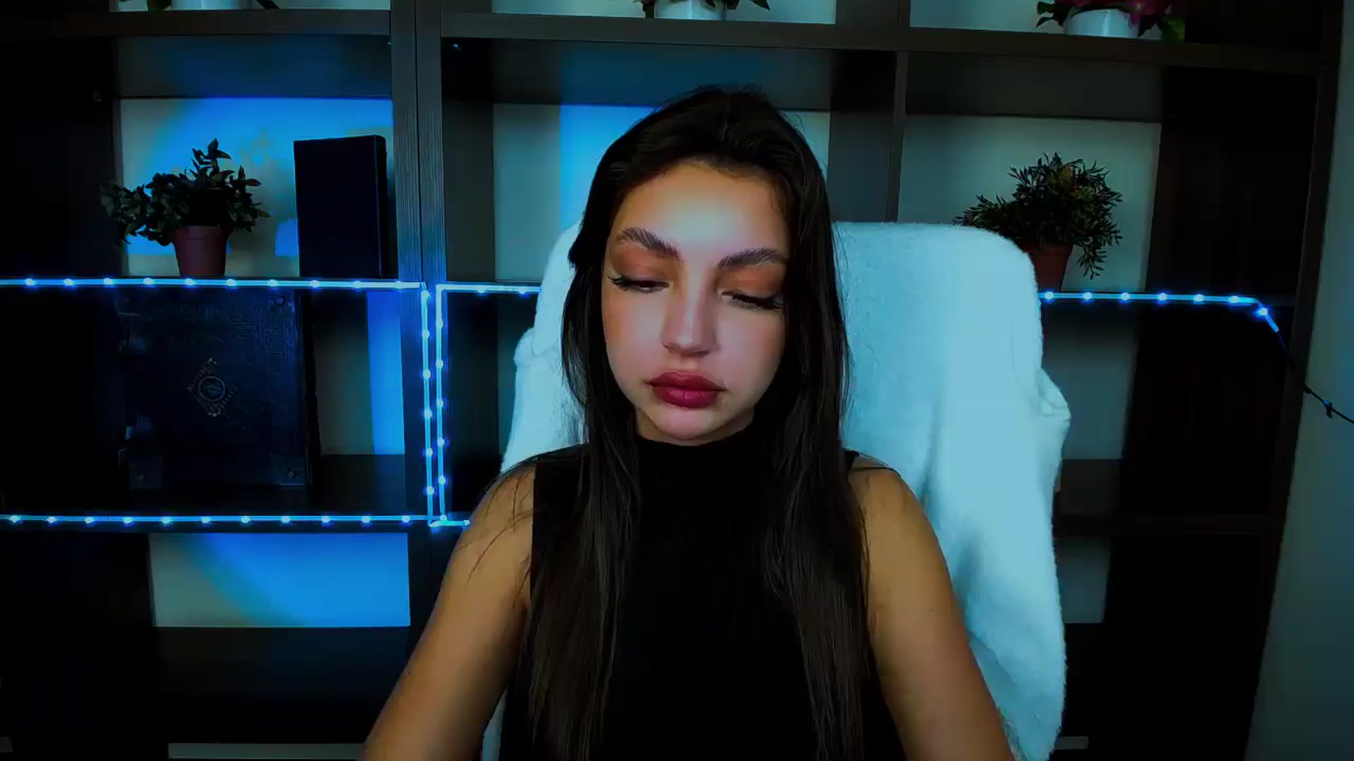 Gallery image thumbnail from Lexi_Jos's myfreecams stream on, 04/22/2025, 11:52 image 16 of 20