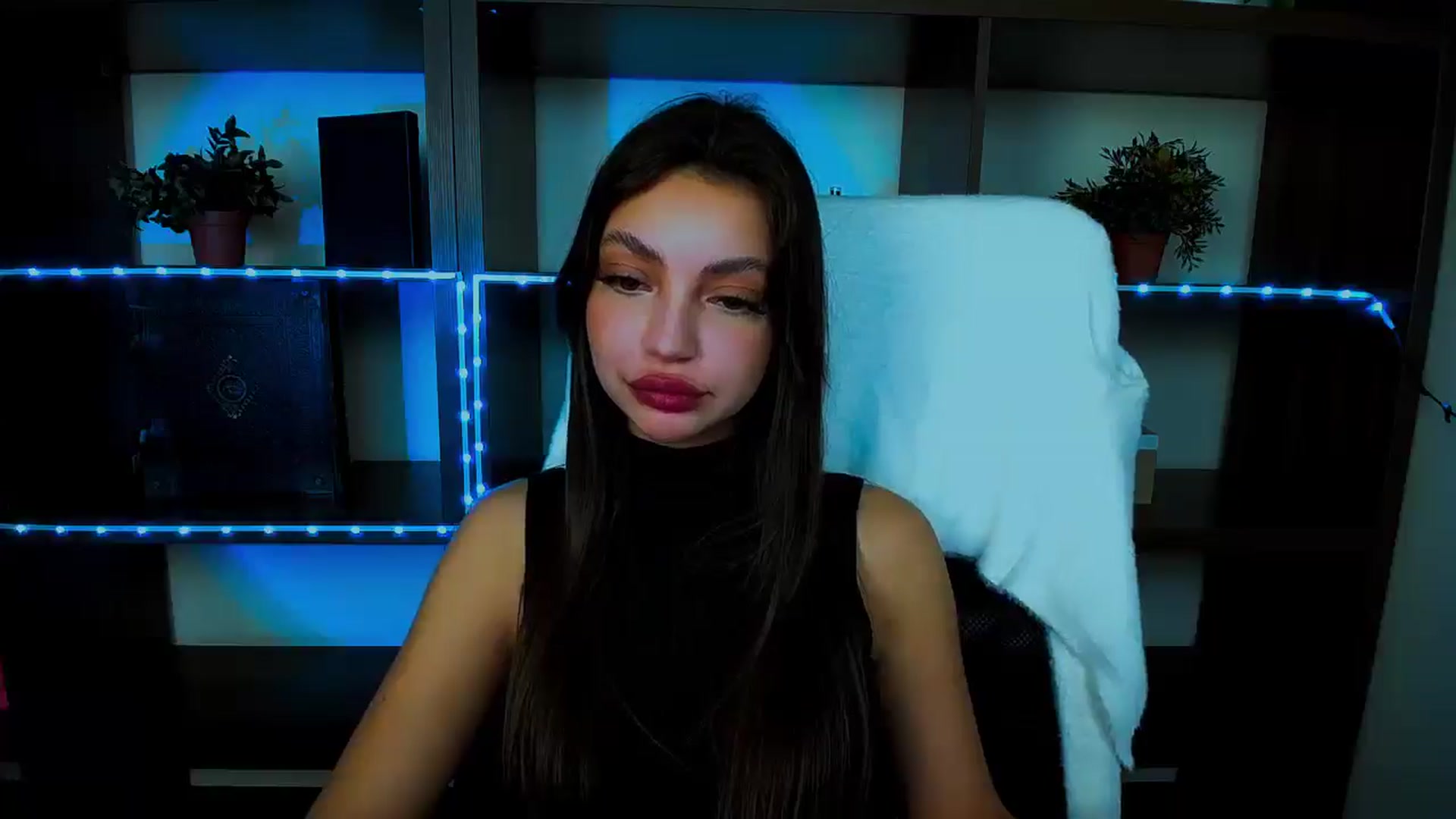 Gallery image thumbnail from Lexi_Jos's myfreecams stream on, 04/22/2025, 11:52 image 3 of 20