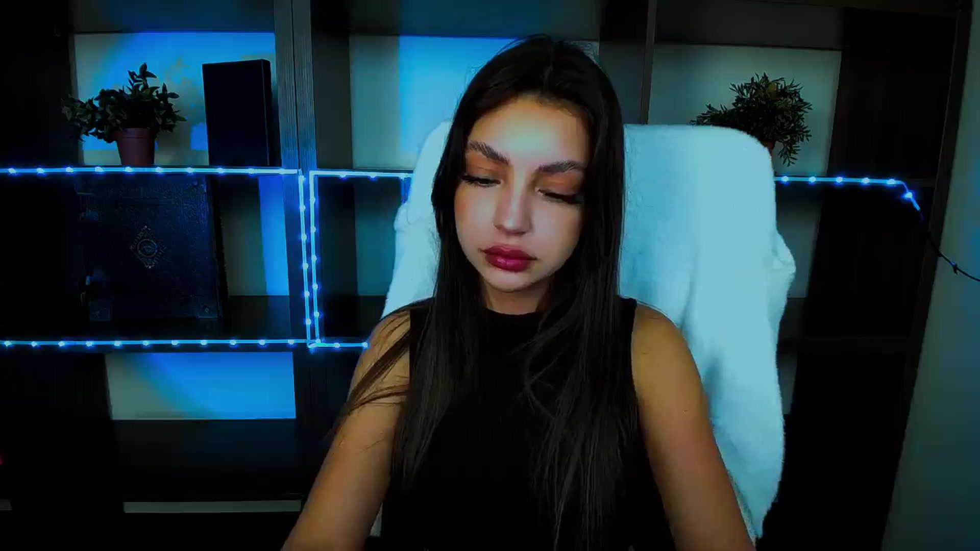 Gallery image thumbnail from Lexi_Jos's myfreecams stream on, 04/22/2025, 12:34 image 16 of 20