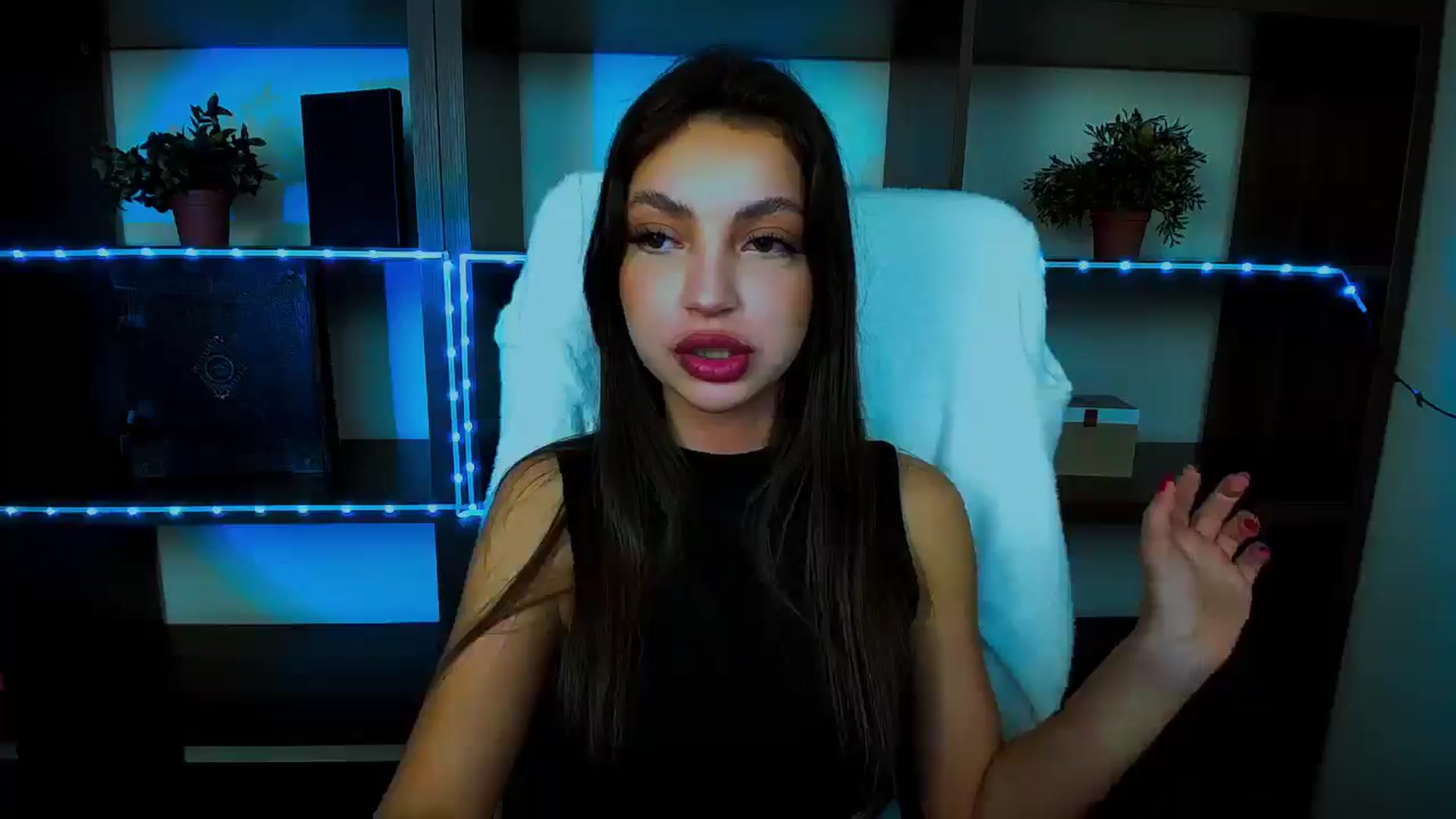 Gallery image thumbnail from Lexi_Jos's myfreecams stream on, 04/22/2025, 12:34 image 17 of 20