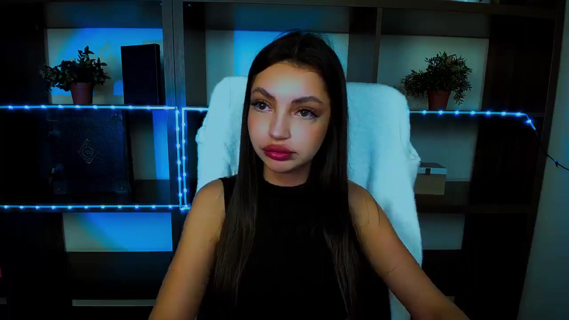 Gallery image thumbnail from Lexi_Jos's myfreecams stream on, 04/22/2025, 12:34 image 4 of 20