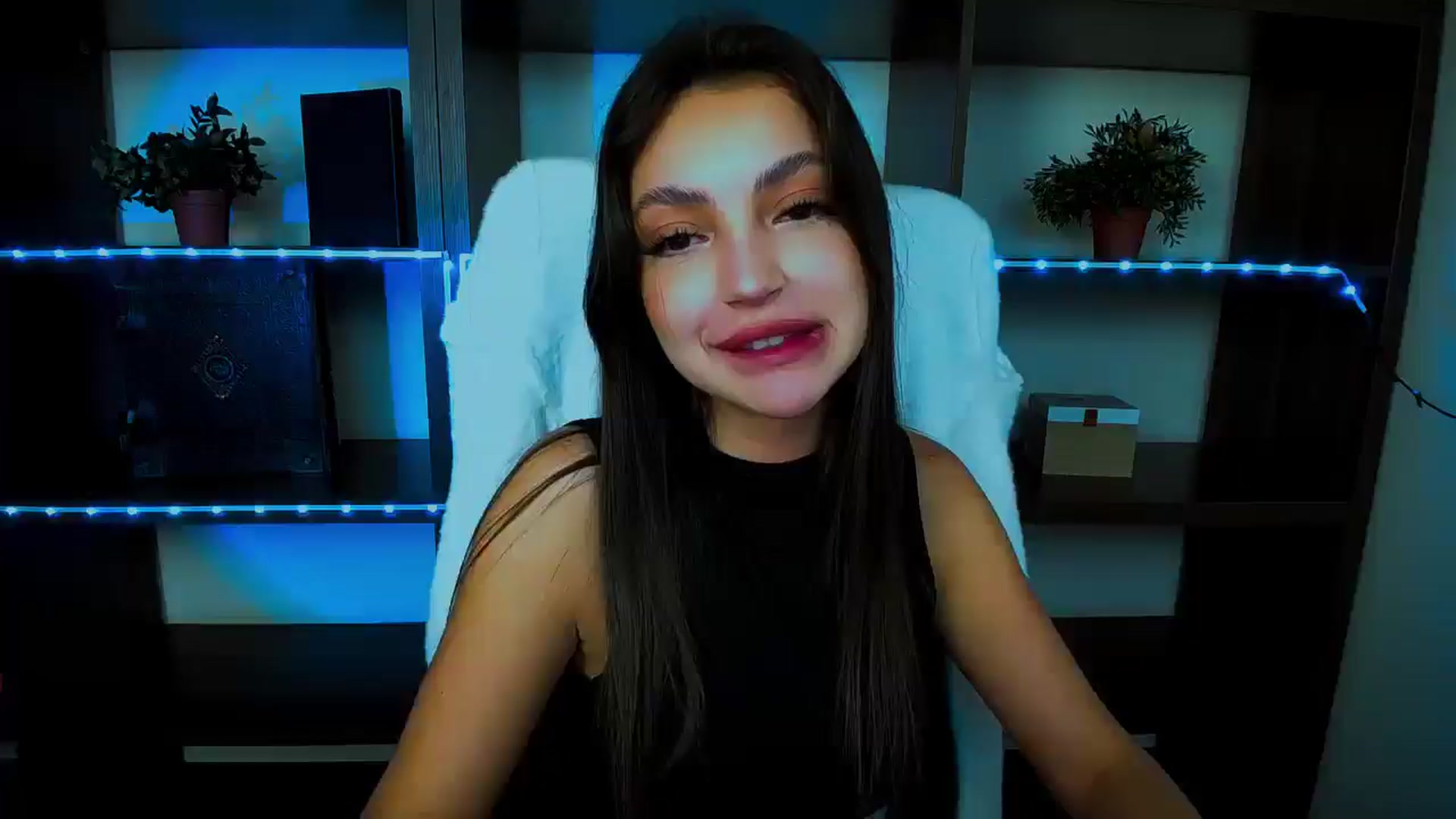 Gallery image thumbnail from Lexi_Jos's myfreecams stream on, 04/22/2025, 12:34 image 20 of 20
