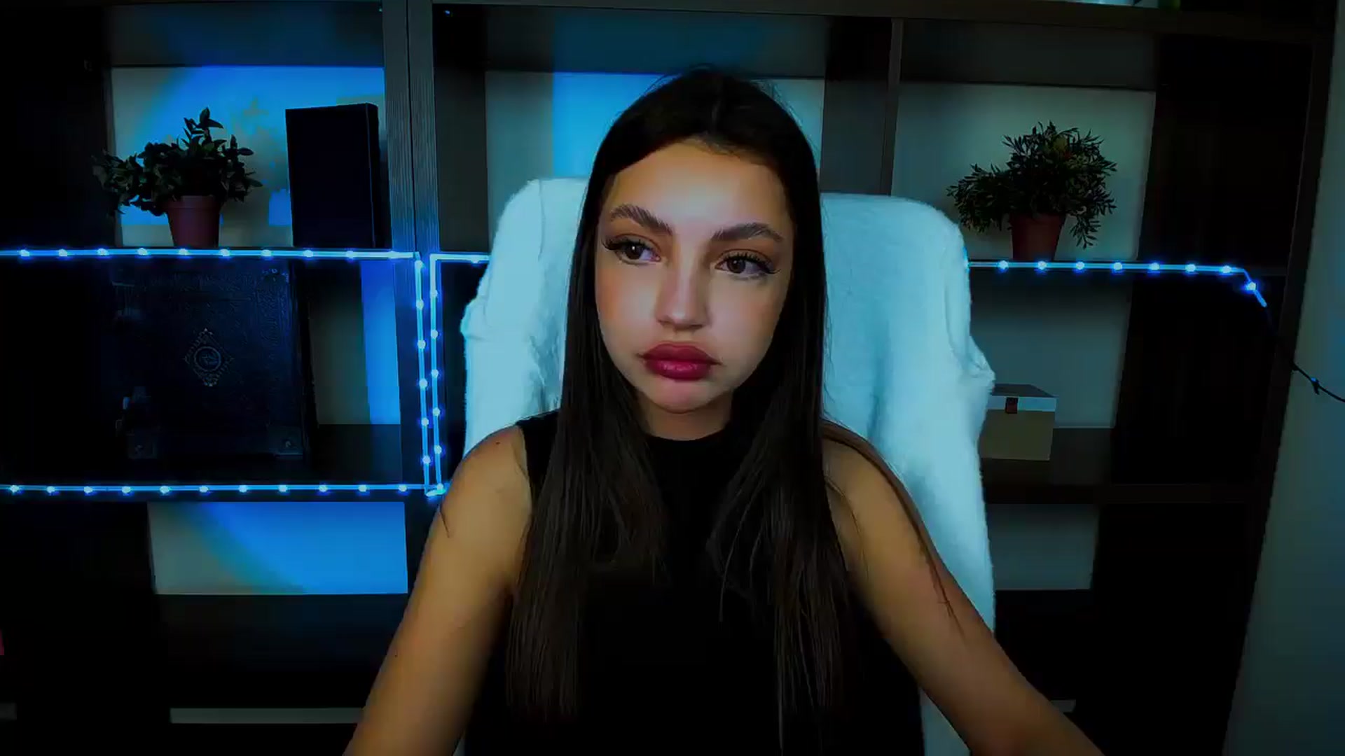 Gallery image thumbnail from Lexi_Jos's myfreecams stream on, 04/22/2025, 12:34 image 1 of 20