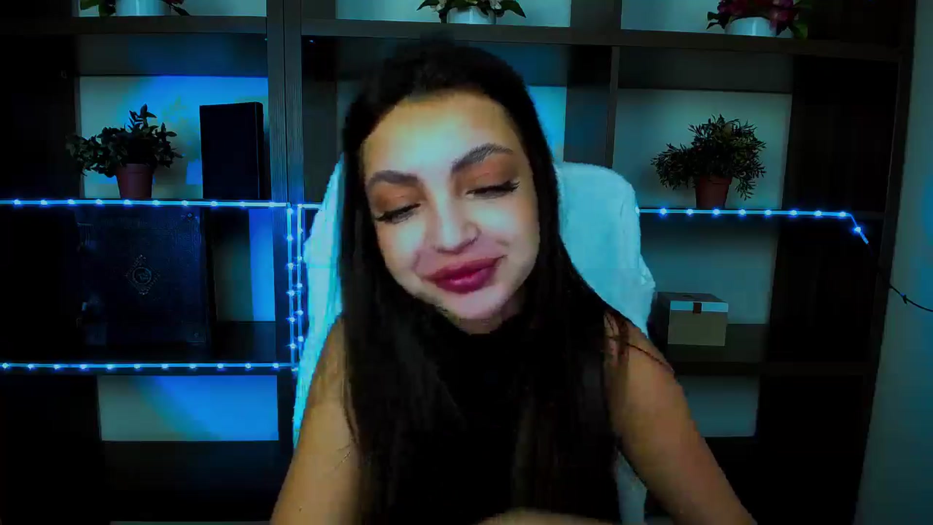 Gallery image thumbnail from Lexi_Jos's myfreecams stream on, 04/22/2025, 13:36 image 19 of 20