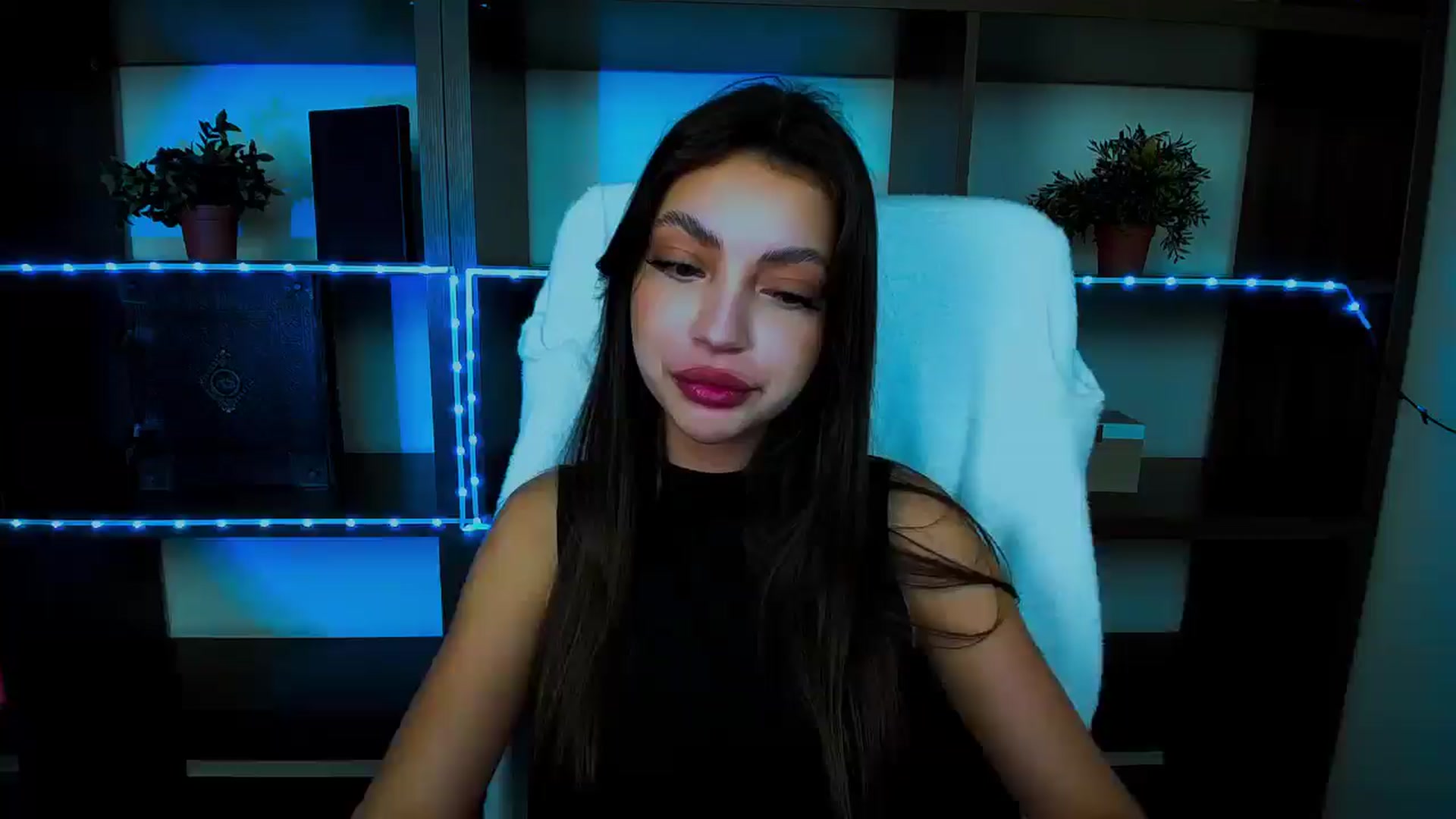 Gallery image thumbnail from Lexi_Jos's myfreecams stream on, 04/22/2025, 13:36 image 1 of 20