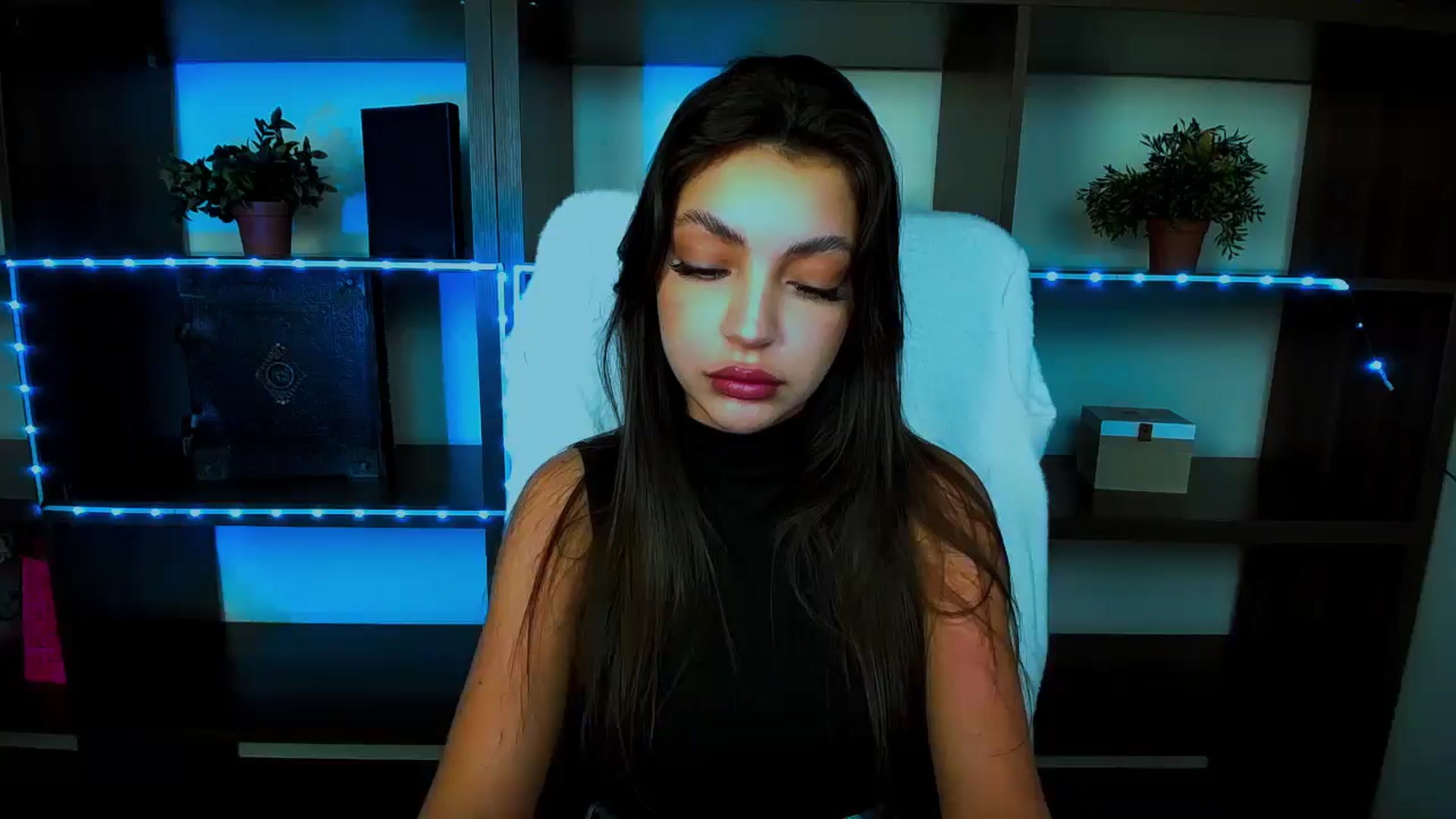 Gallery image thumbnail from Lexi_Jos's myfreecams stream on, 04/22/2025, 18:10 image 16 of 20