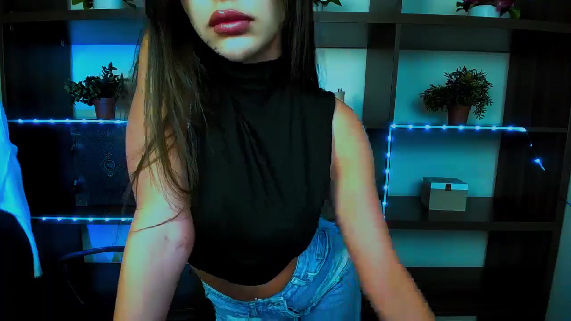 Gallery image thumbnail from Lexi_Jos's myfreecams stream on, 04/22/2025, 18:10 image 15 of 20