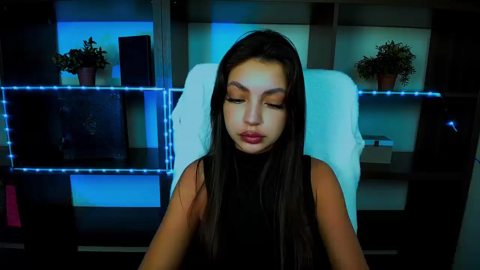 Gallery image thumbnail from Lexi_Jos's myfreecams stream on, 04/22/2025, 19:19 image 16 of 20