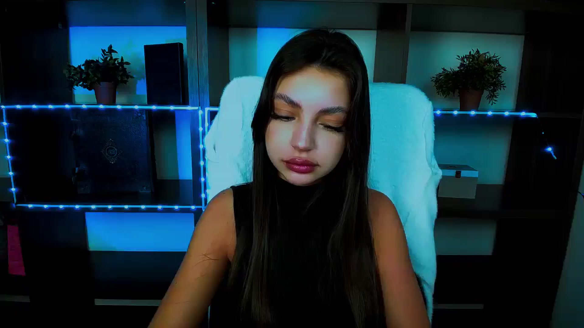 Gallery image thumbnail from Lexi_Jos's myfreecams stream on, 04/22/2025, 19:19 image 8 of 20