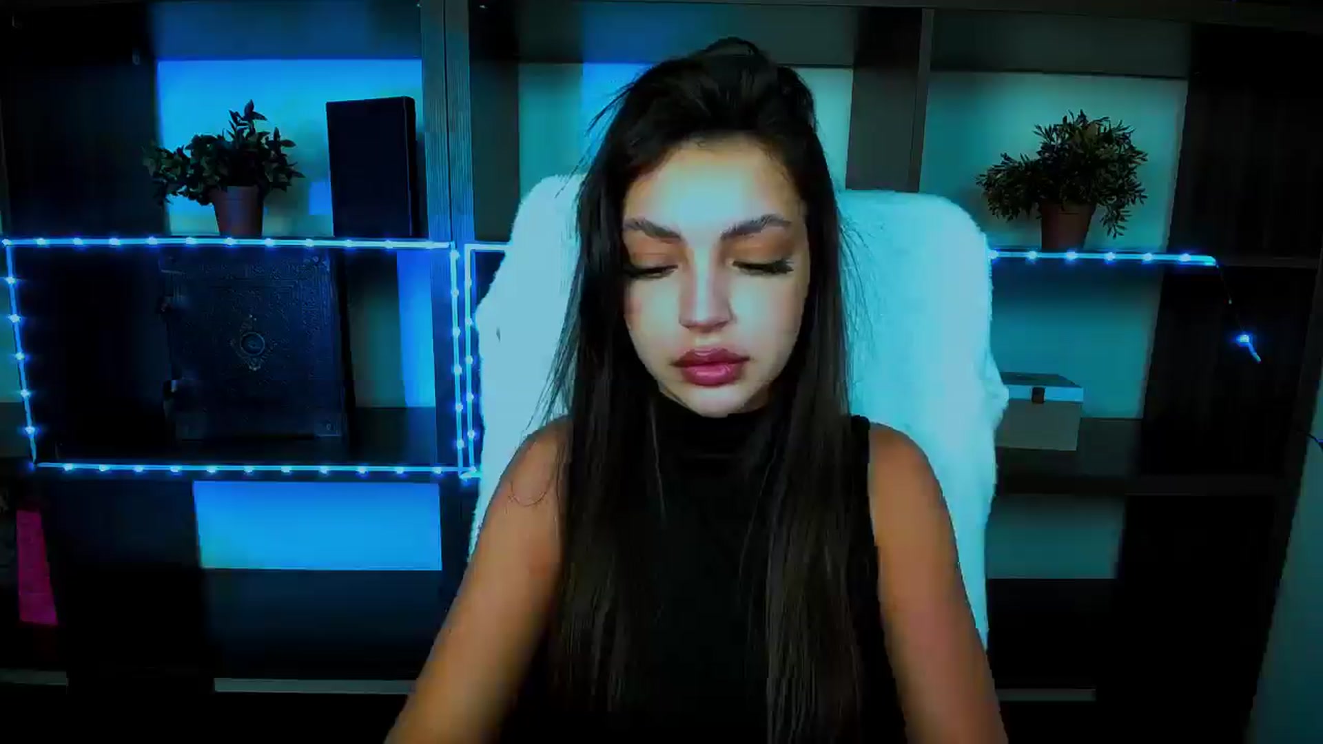 Gallery image thumbnail from Lexi_Jos's myfreecams stream on, 04/22/2025, 19:19 image 9 of 20