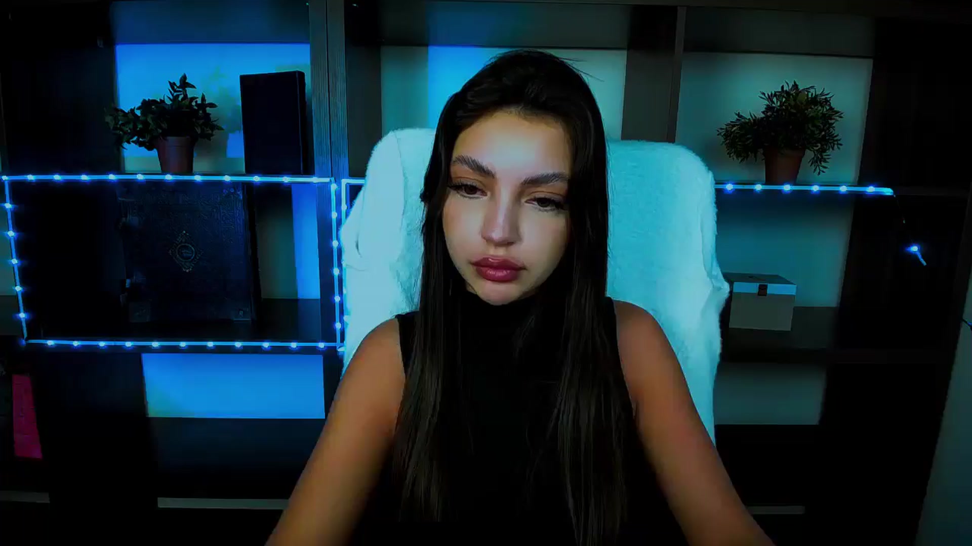 Gallery image thumbnail from Lexi_Jos's myfreecams stream on, 04/22/2025, 19:19 image 10 of 20