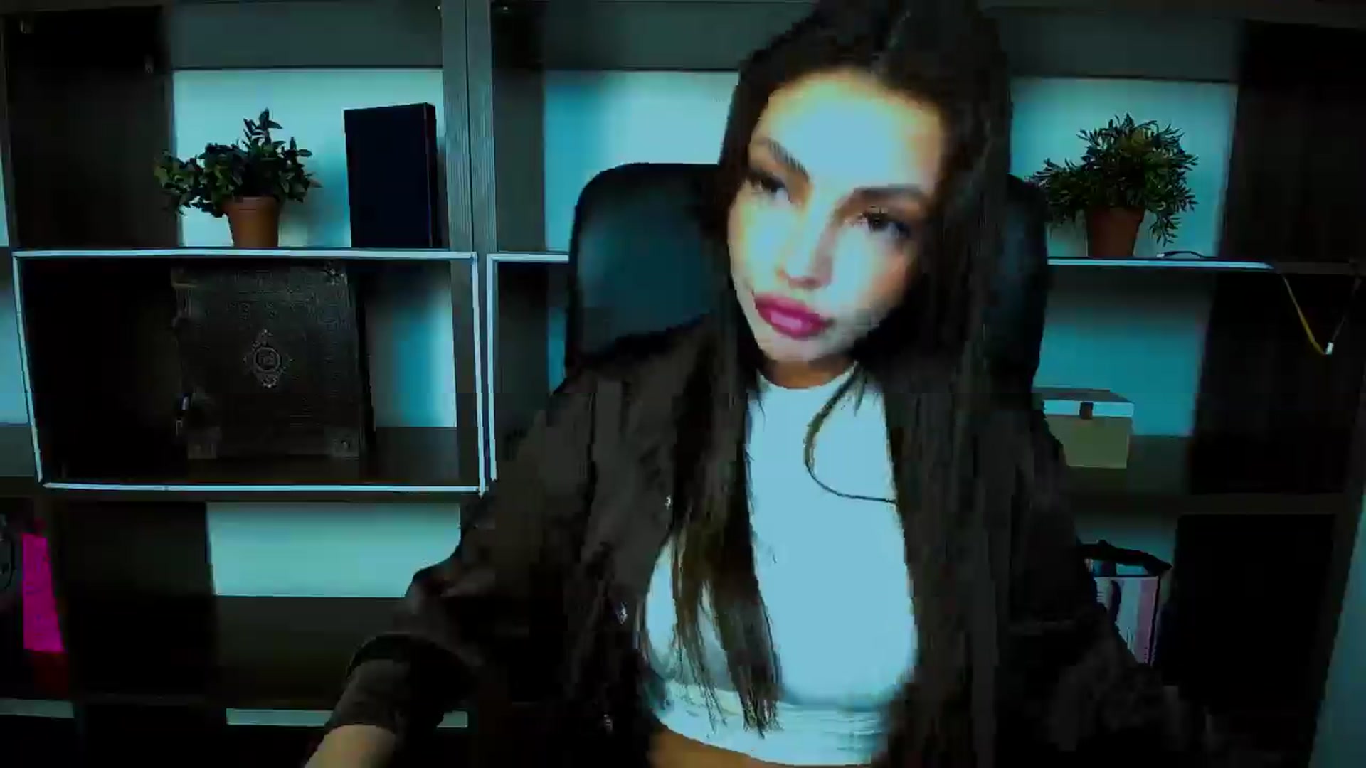 Gallery image thumbnail from Lexi_Jos's myfreecams stream on, 04/24/2025, 11:59 image 2 of 20