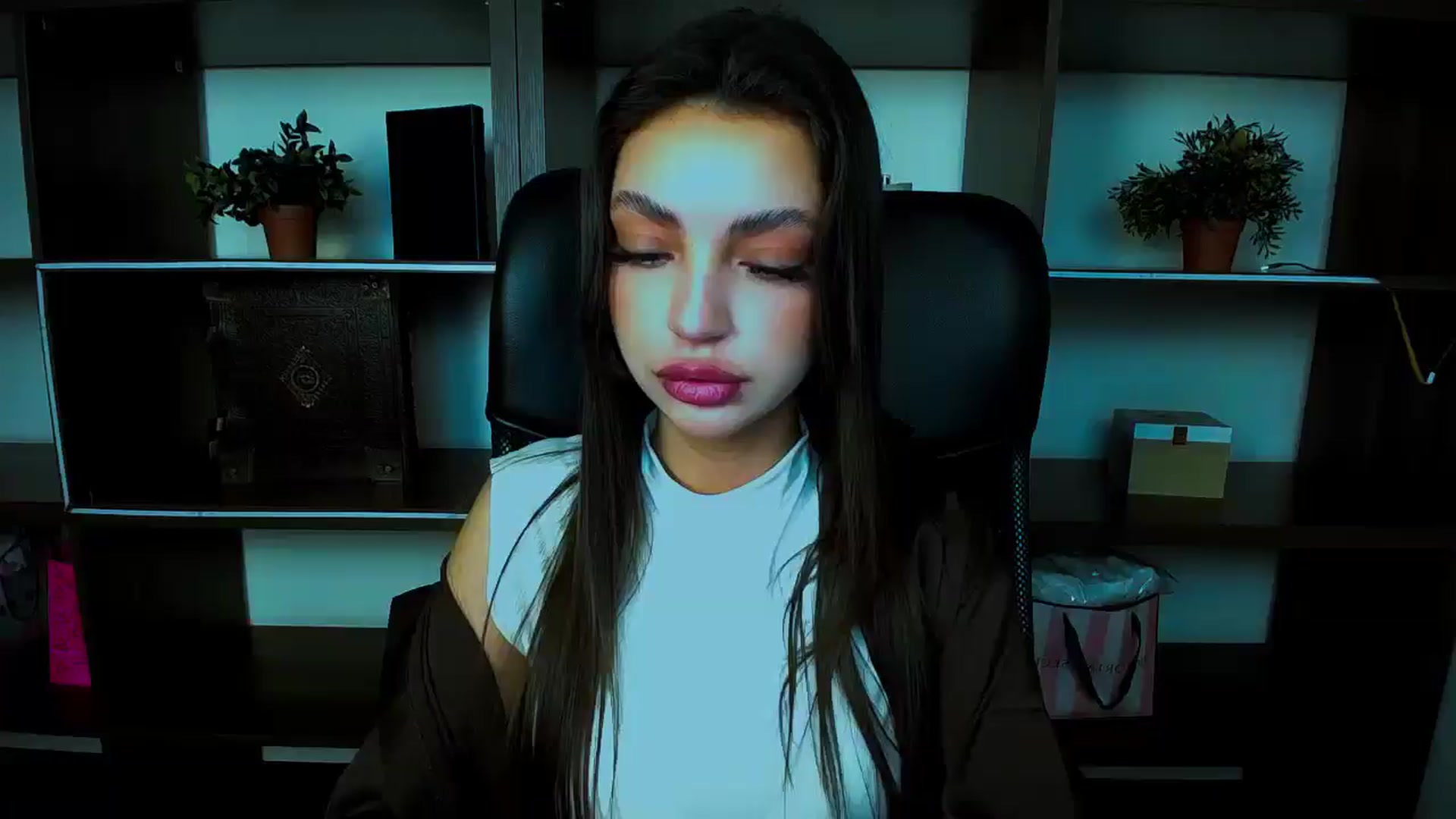 Gallery image thumbnail from Lexi_Jos's myfreecams stream on, 04/24/2025, 16:33 image 11 of 20
