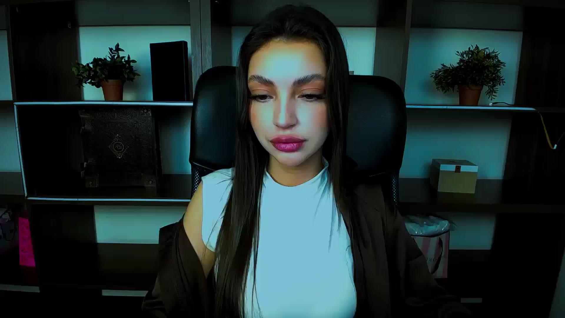 Gallery image thumbnail from Lexi_Jos's myfreecams stream on, 04/24/2025, 16:33 image 8 of 20