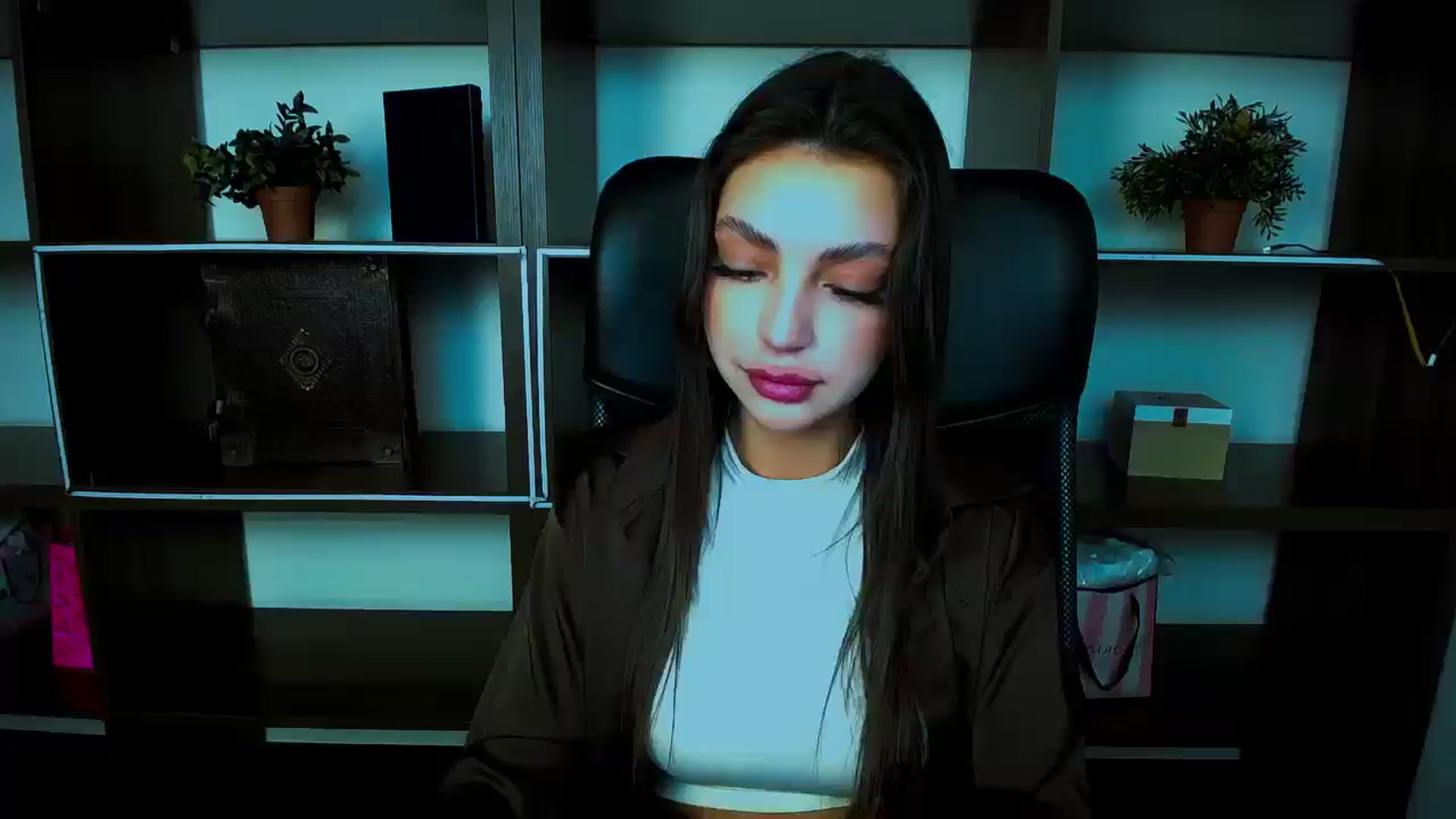 Gallery image thumbnail from Lexi_Jos's myfreecams stream on, 04/24/2025, 16:33 image 1 of 20