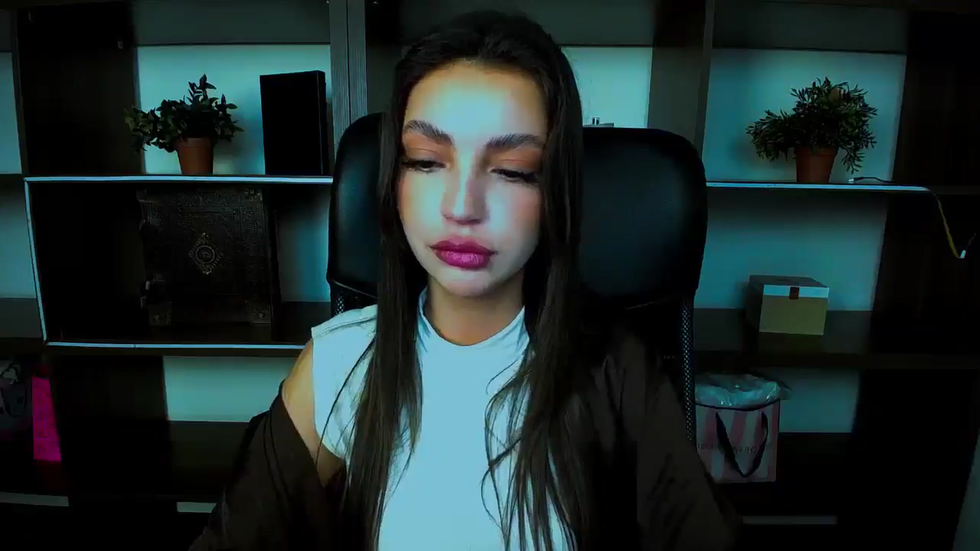 Gallery image thumbnail from Lexi_Jos's myfreecams stream on, 04/24/2025, 16:33 image 12 of 20